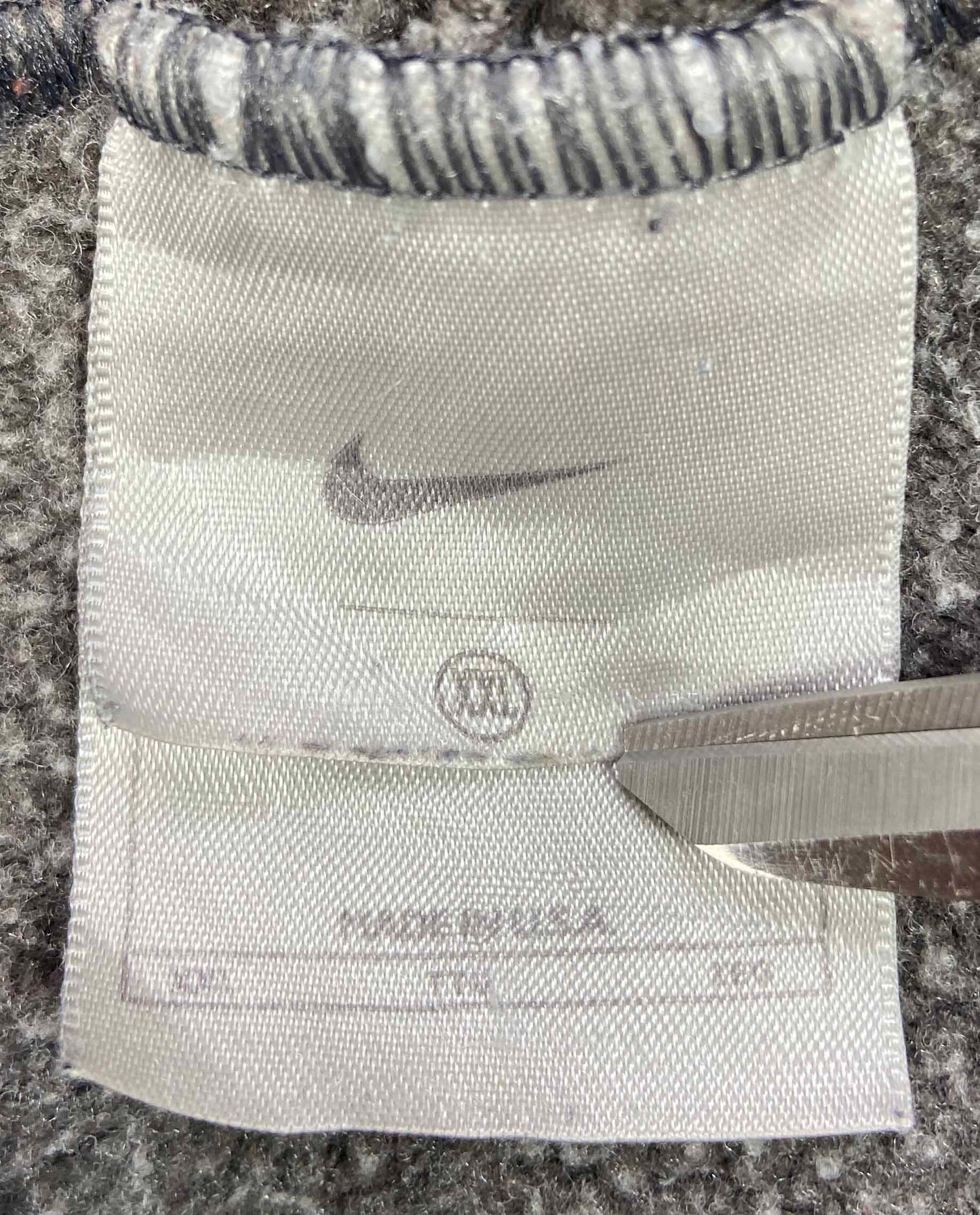 90's Nike Center Mini Logo Made in USA Vintage Hoodie Sweat-Shirt / 4173