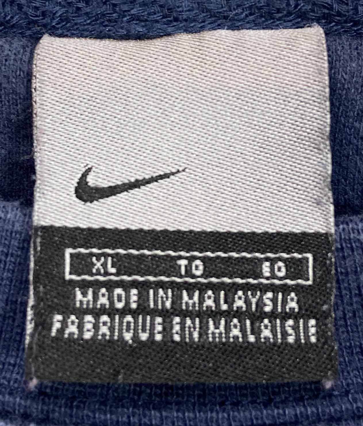 00' Nike Center Logo Vintage Sweat-Shirt / 4285