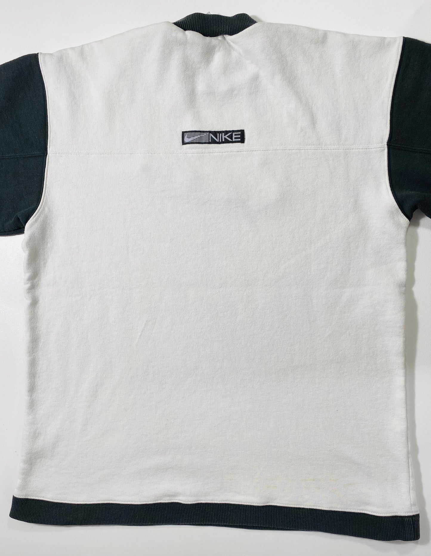 90’s NIKE Size L Vintage Sweat-shirt  / 6802