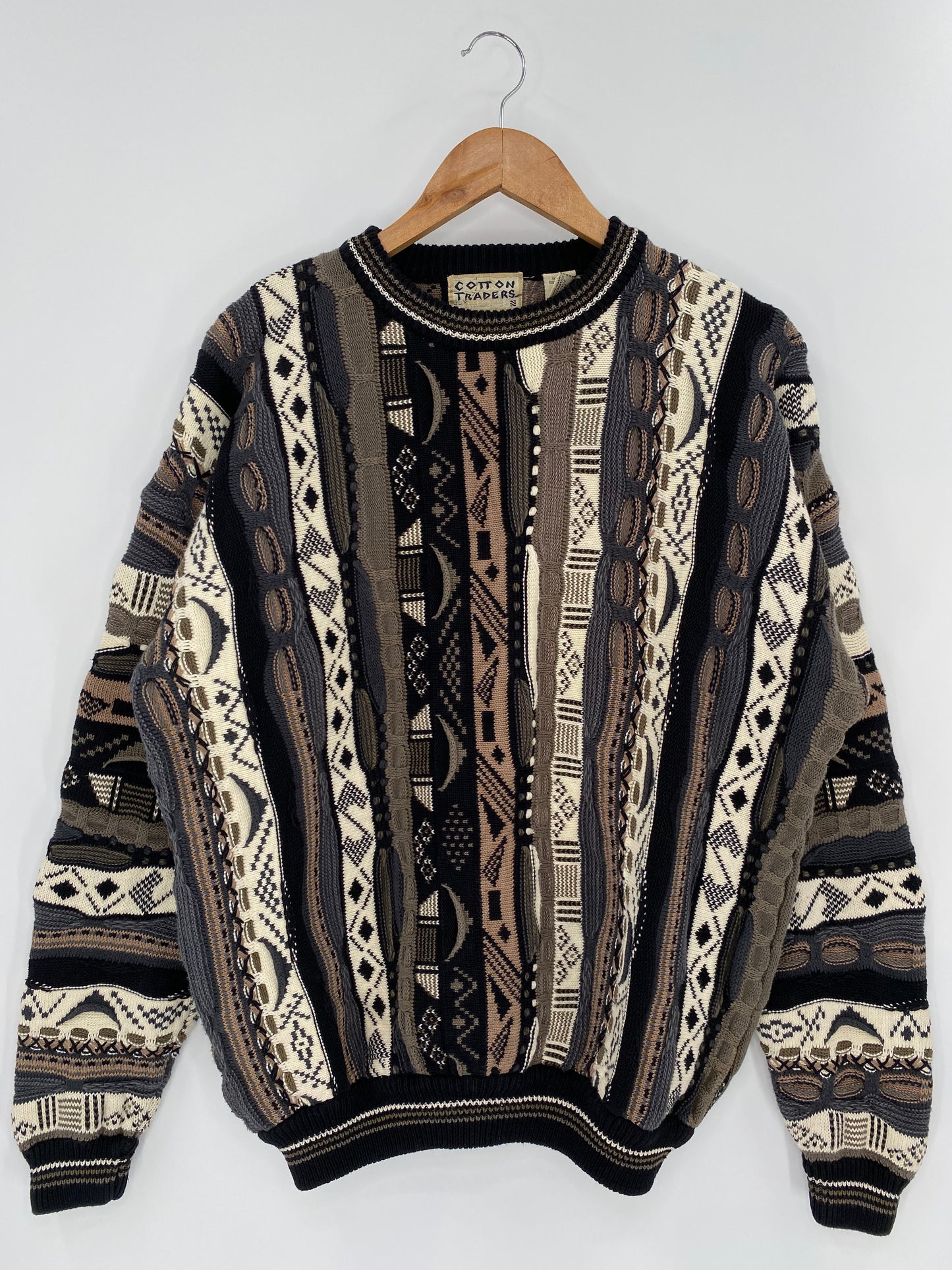Vintage 3D Coogi-Style Size L Knit Sweater / 9642