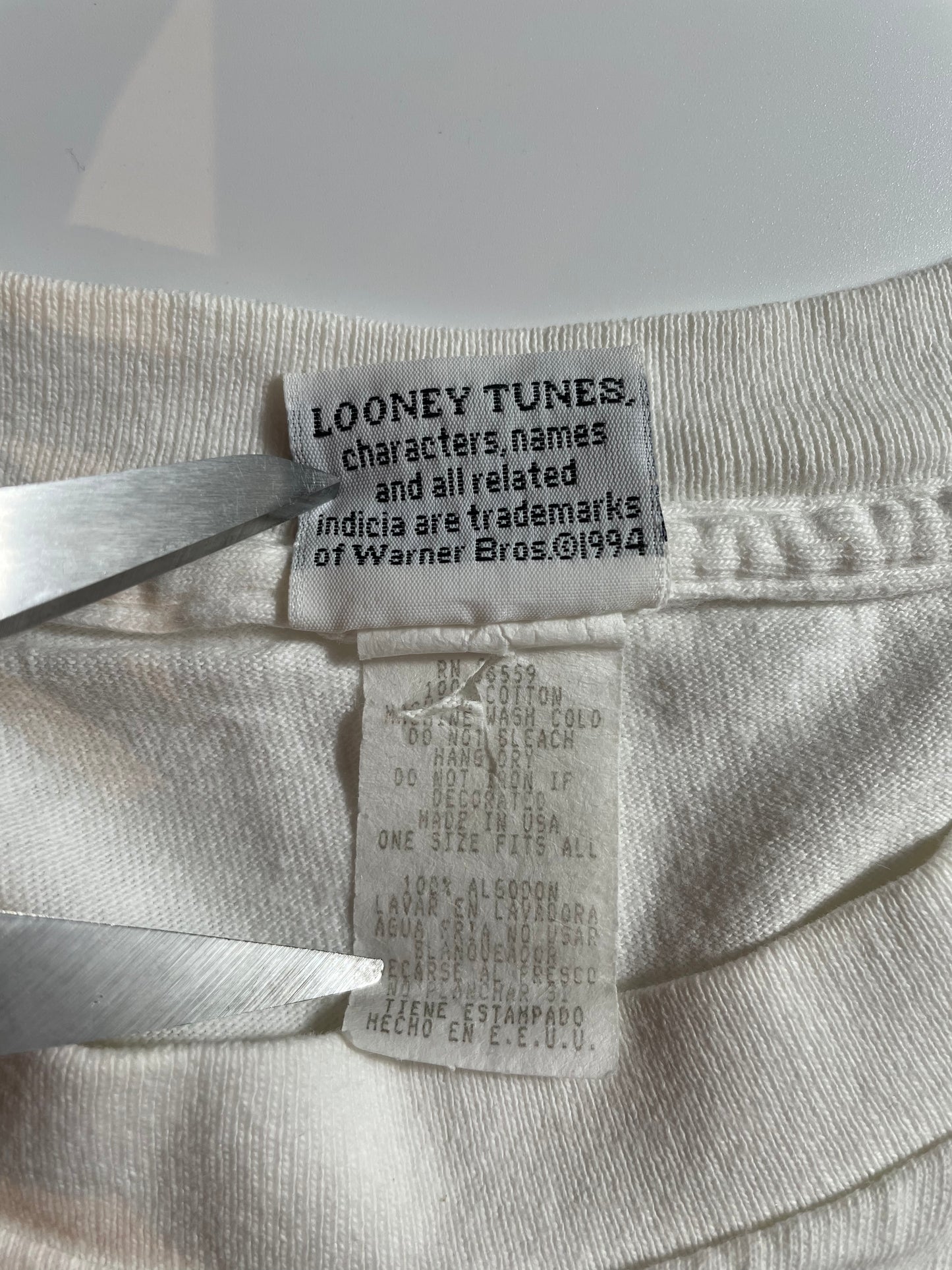 1994 LOONEY TUNES TWEETY Made in USA Size XL Vintage T-Shirt / K1879