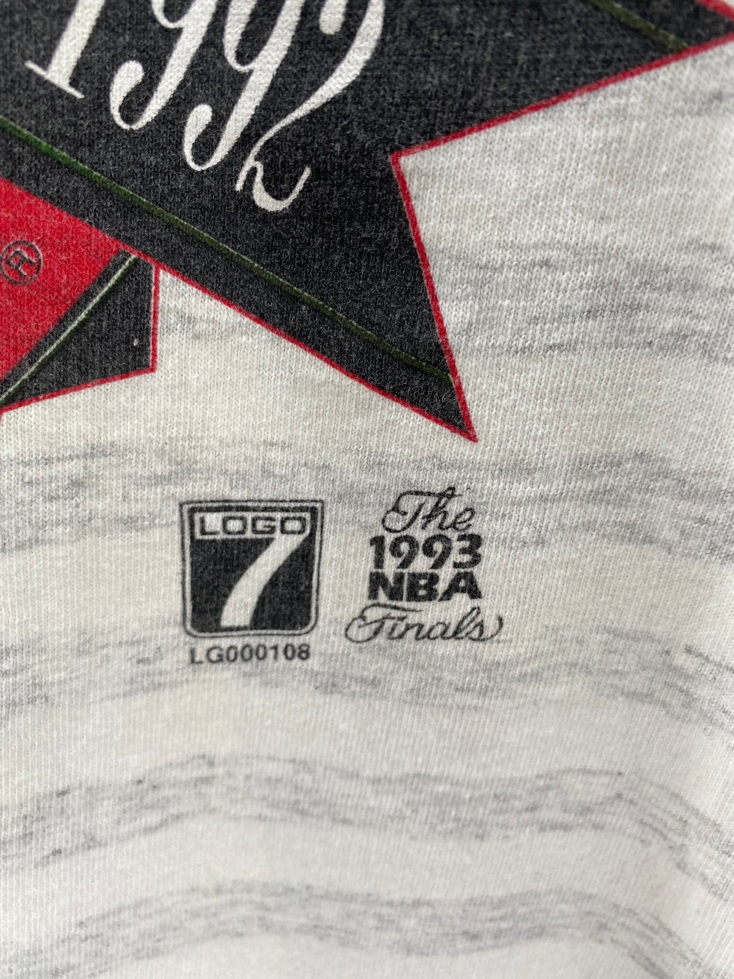 .1993 CHICAGO BULLS Made in USA Size XL Vintage NBA T-Shirt / A9990