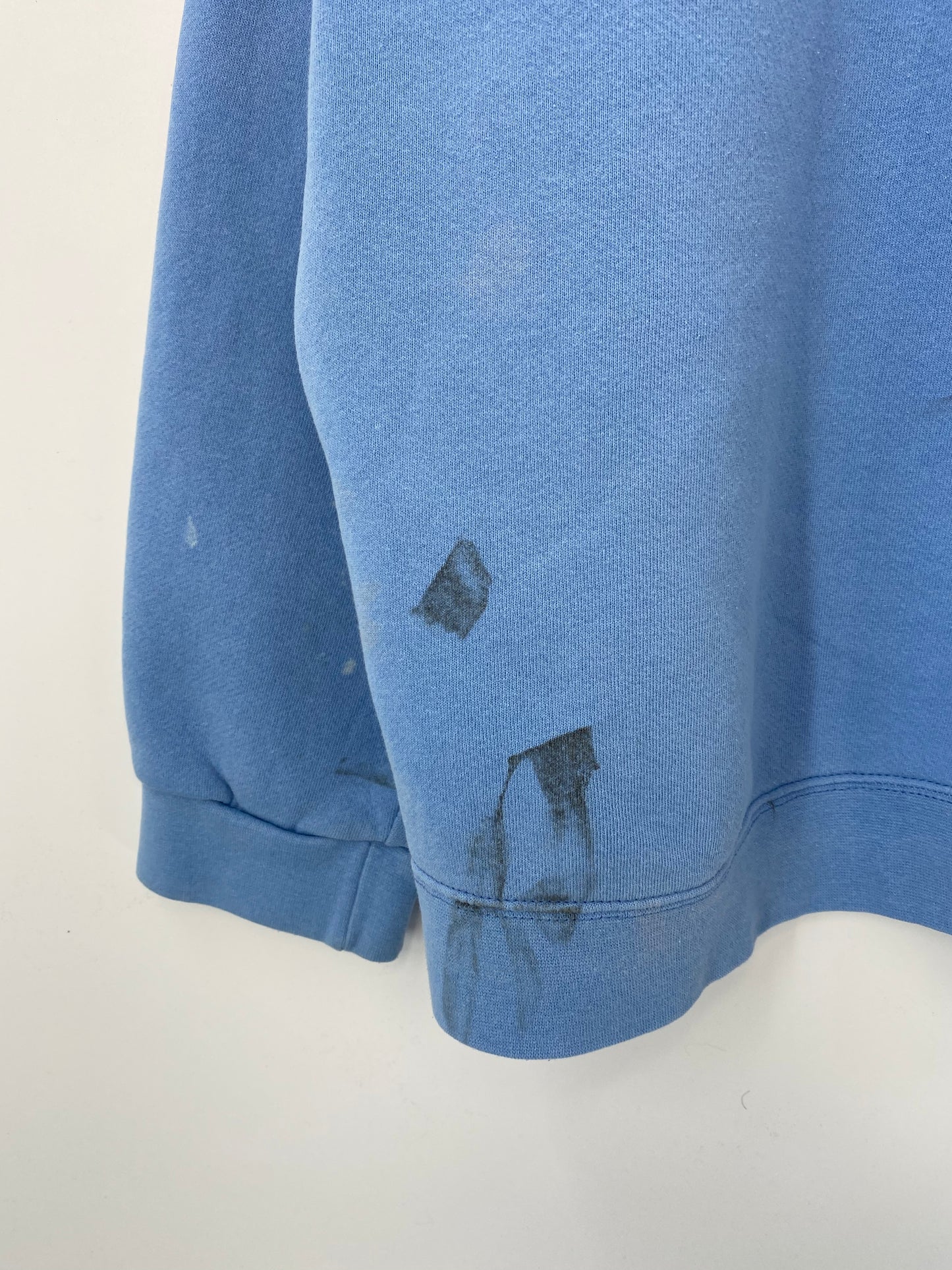 90’s NIKE Mini Swoosh Oil Stained Made in USA Size XXL Vintage Sweat-shirt / 7639