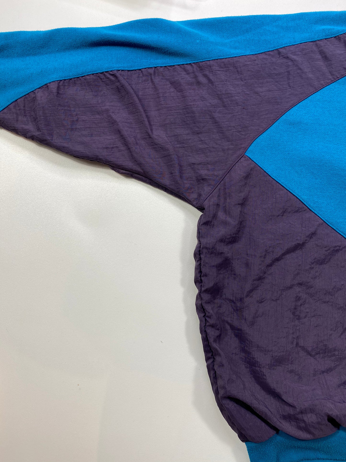 90’s ADIDAS Size L Vintage Sweat-Shirt / 5772