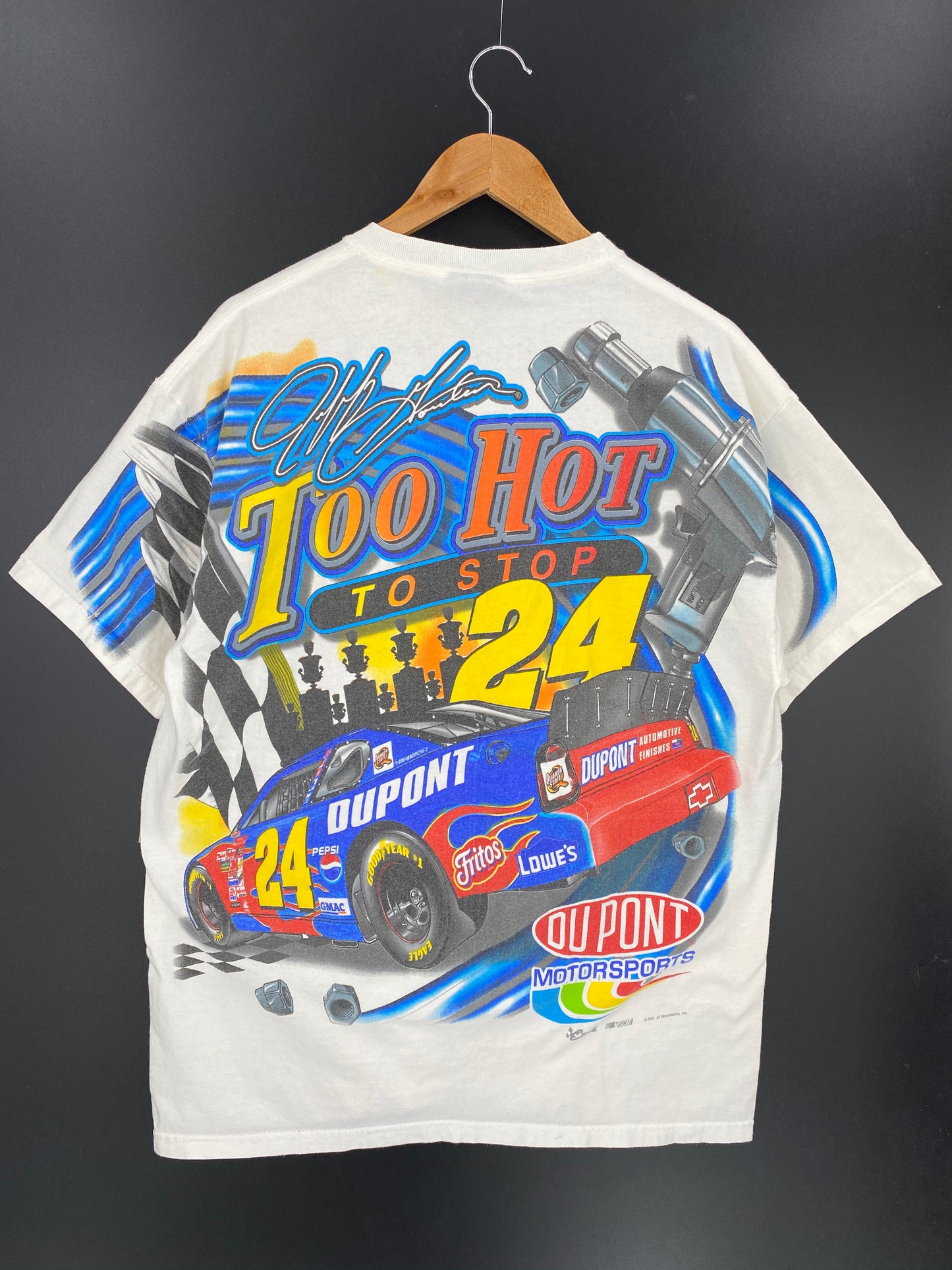 2002 NASCAR DUPONT Size M Vintage Racing T-shirt / 8572