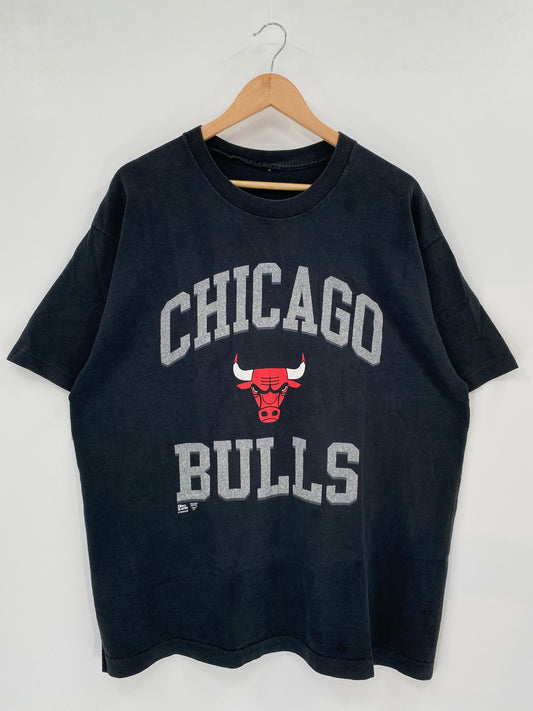 90's CHICAGO BULLS (No tag) Approx. Size XL Vintage NBA T- Shirt / K2159