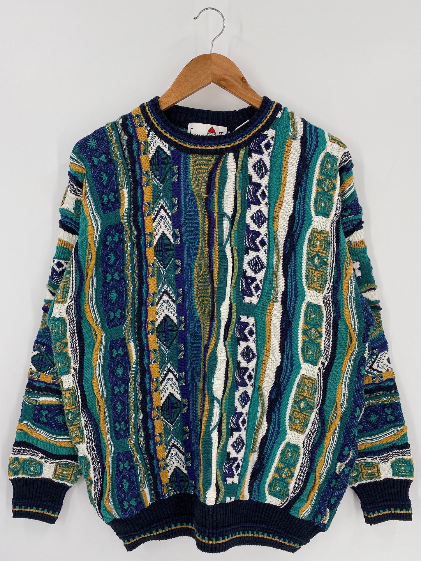 Vintage 3D Coogi-Style Size L Knit Sweater / 9774
