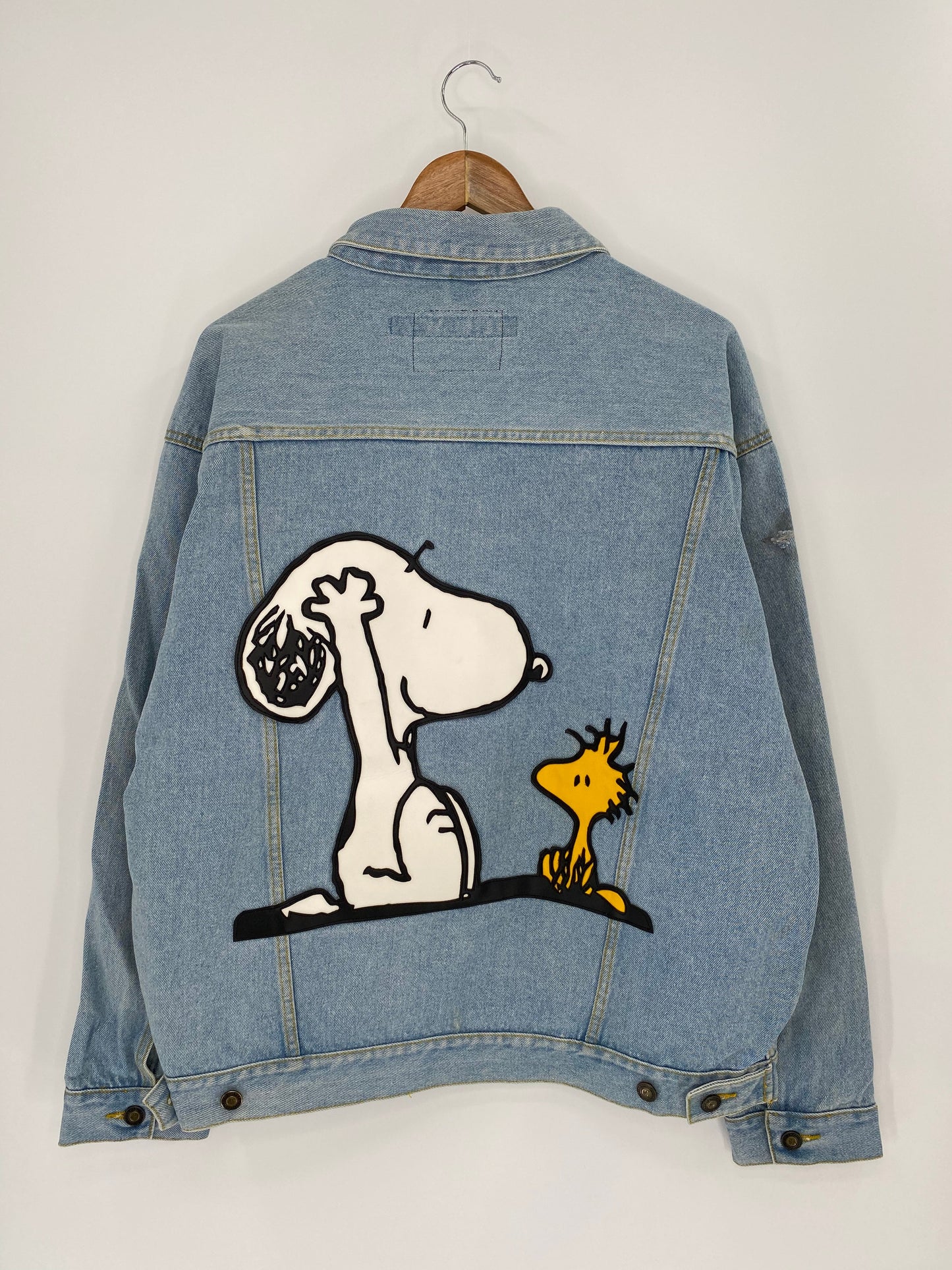 90's SNOOPY Size XL Vintage Denim Jacket  / K6740