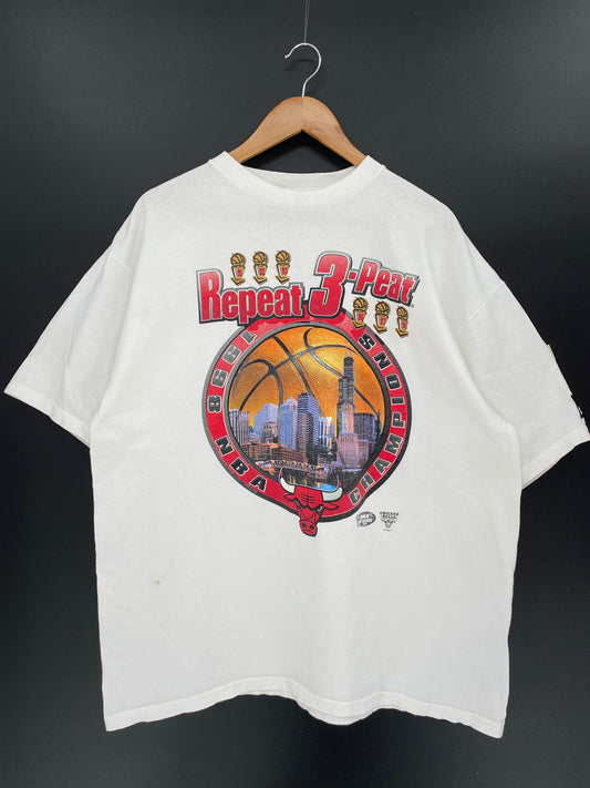 1991-1993 STARTER CHAMPIONS CHICAGO BULLS 3-PEAT Made in USA Size XL Vintage NBA T-shirt / 9385