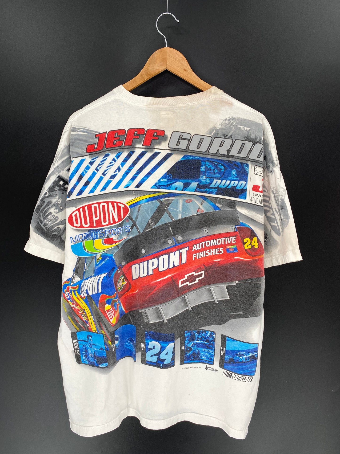 2004 JEFF GORDON Size L Vintage Racing T-Shirt / 9124