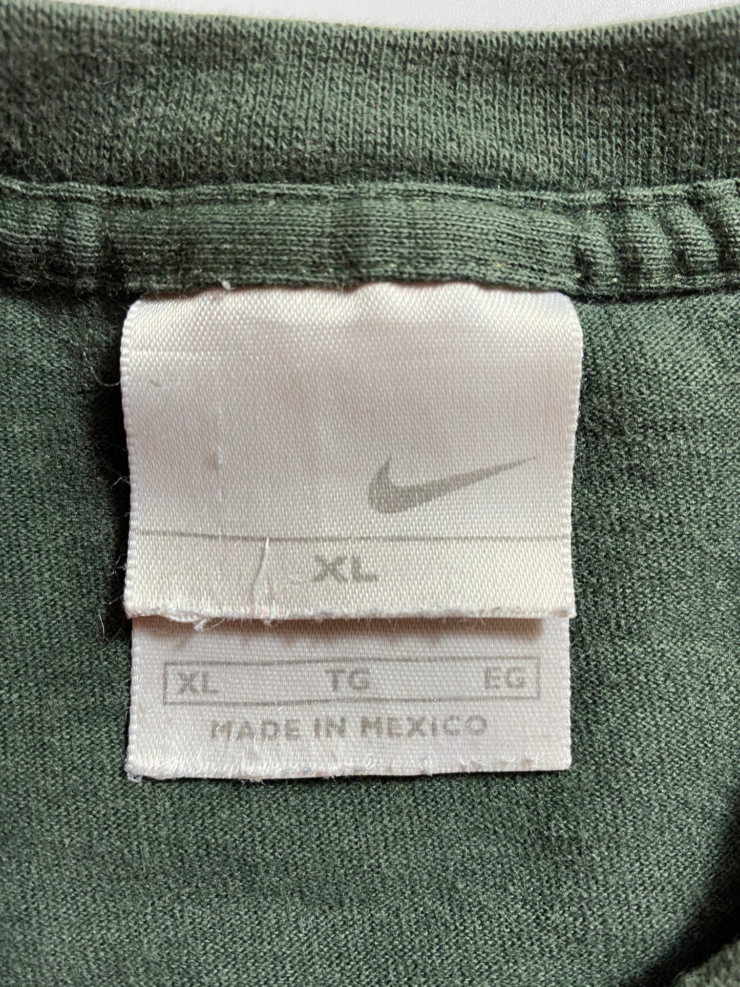 90’s NIKE Mini Swoosh Size XL Vintage T-shirt / 8279
