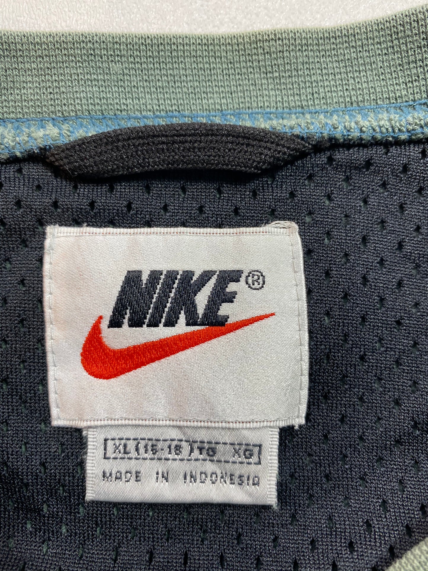 90’s NIKE Ladies Size XL(16~18) Vintage Sweat-Shirt   / 5835