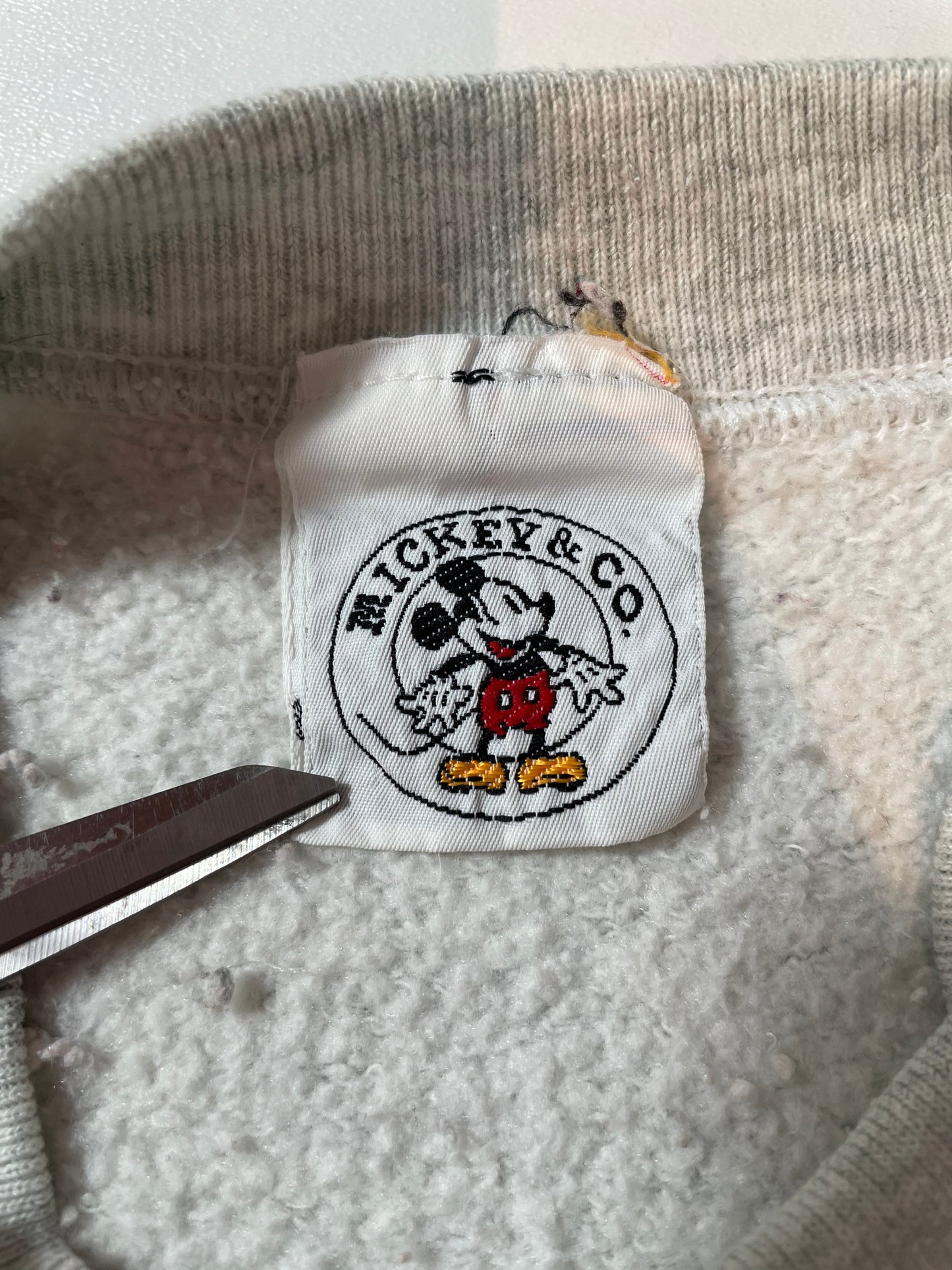 90’s DISNEY MICKEY Size Approx.L Vintage Sweat-shirt / A13
