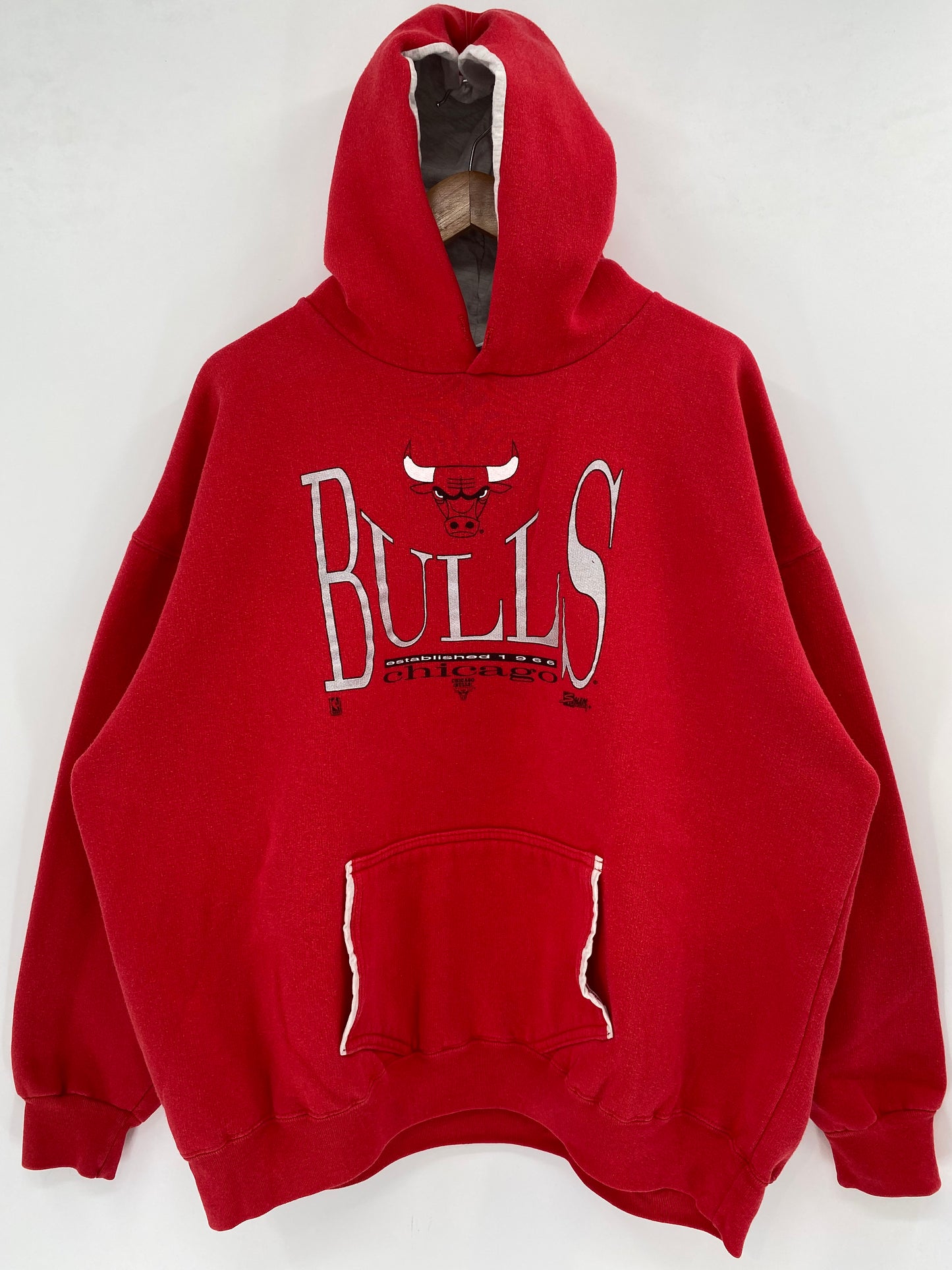 90’s CHICAGO BULLS Made in USA Size XL Vintage NBA Hoodie Sweat-Shirt / K3437