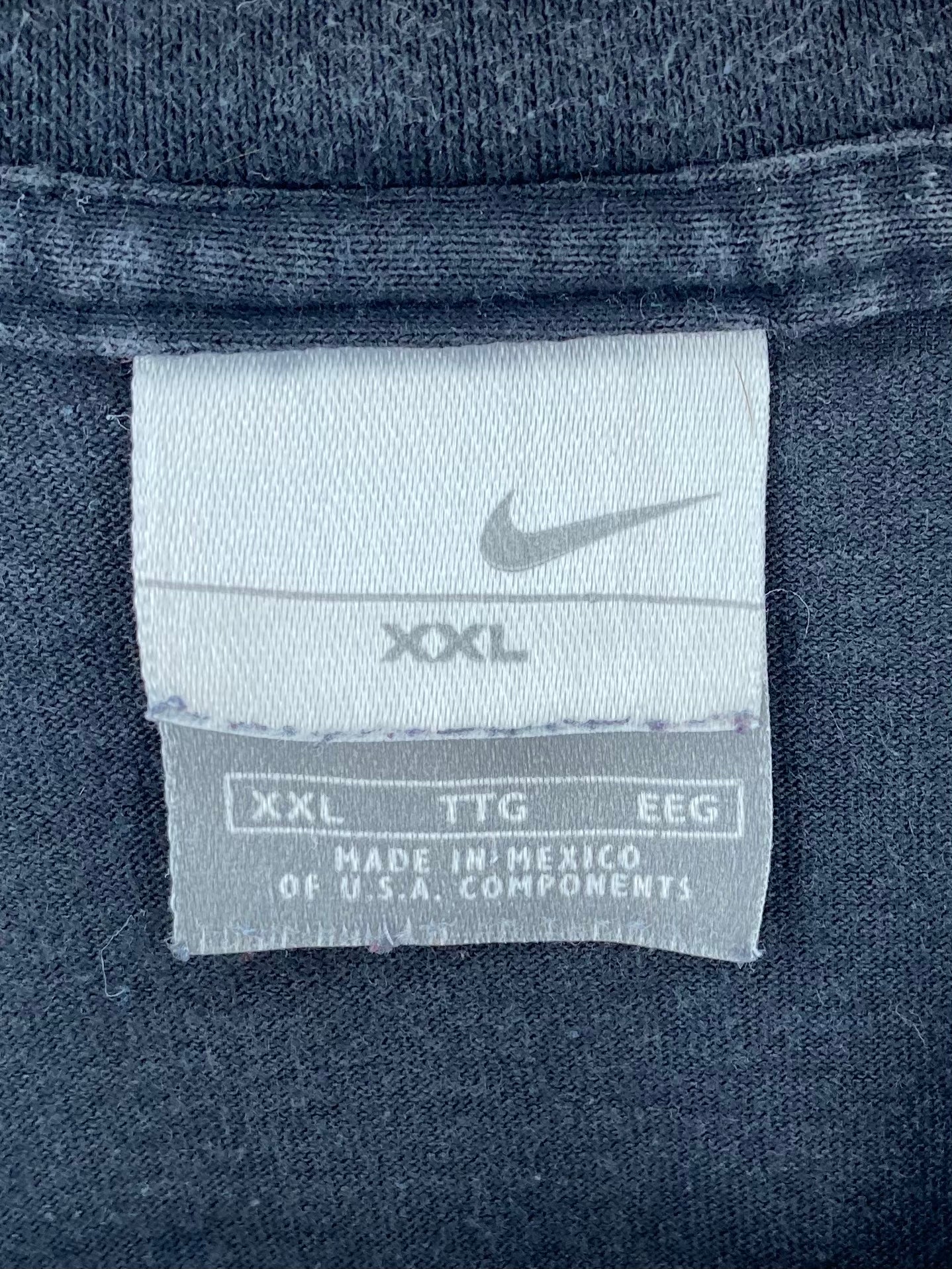 90's NIKE Mini Swoosh Size XXL Vintage T-shirt / 7738