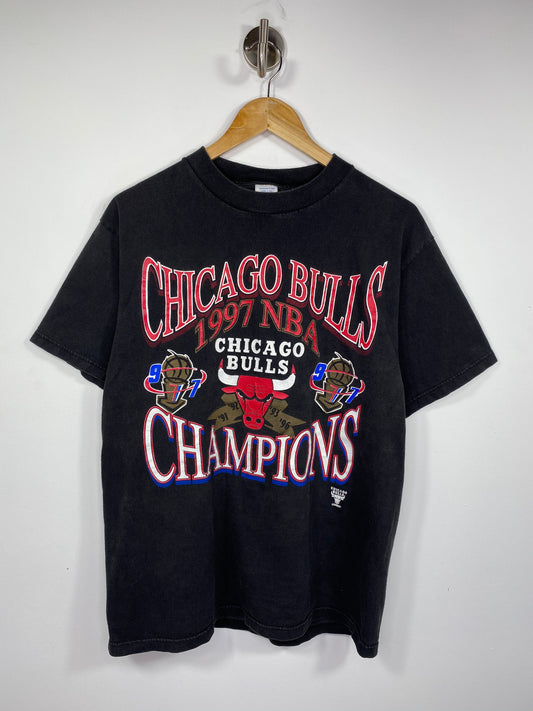 1997 NBA CHICAGO BULLS NBA CHAMPIONSize L Vintage T-Shirt / 5330