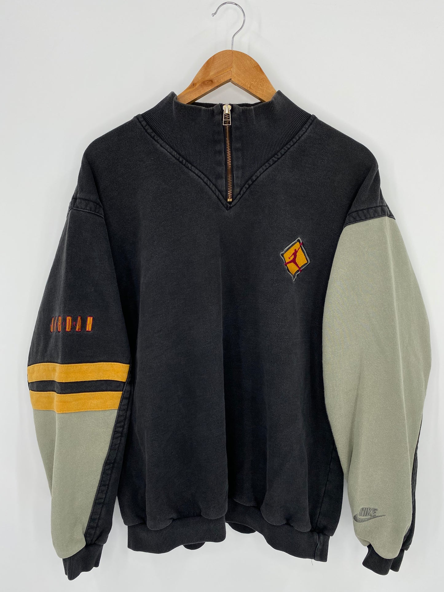 90’s NIKE AIR JORDAN Size L Half zip Sweat-Shirt / k1211