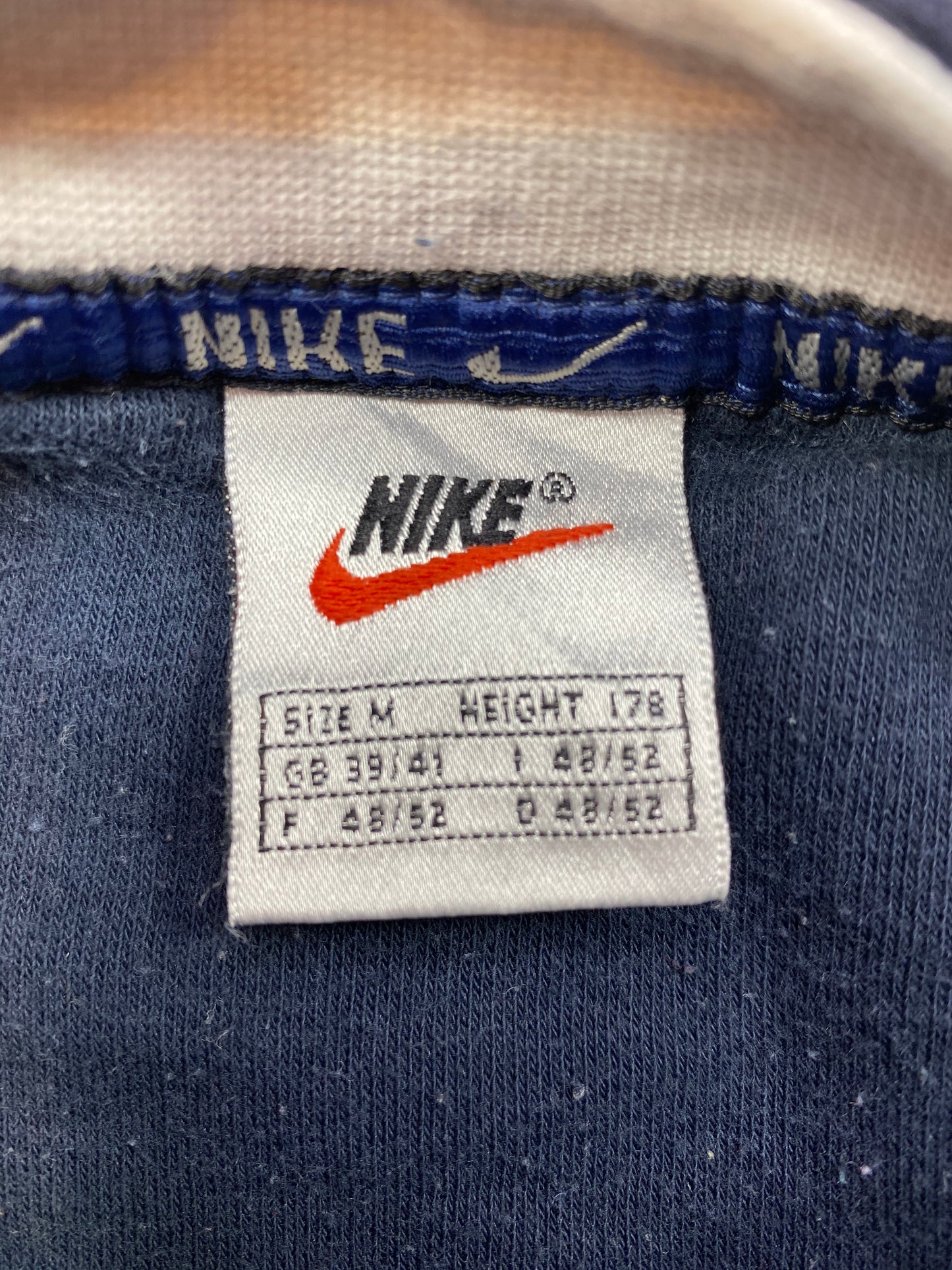 90’s NIKE Euro Size M Vintage Sweat-Shirt / 5693