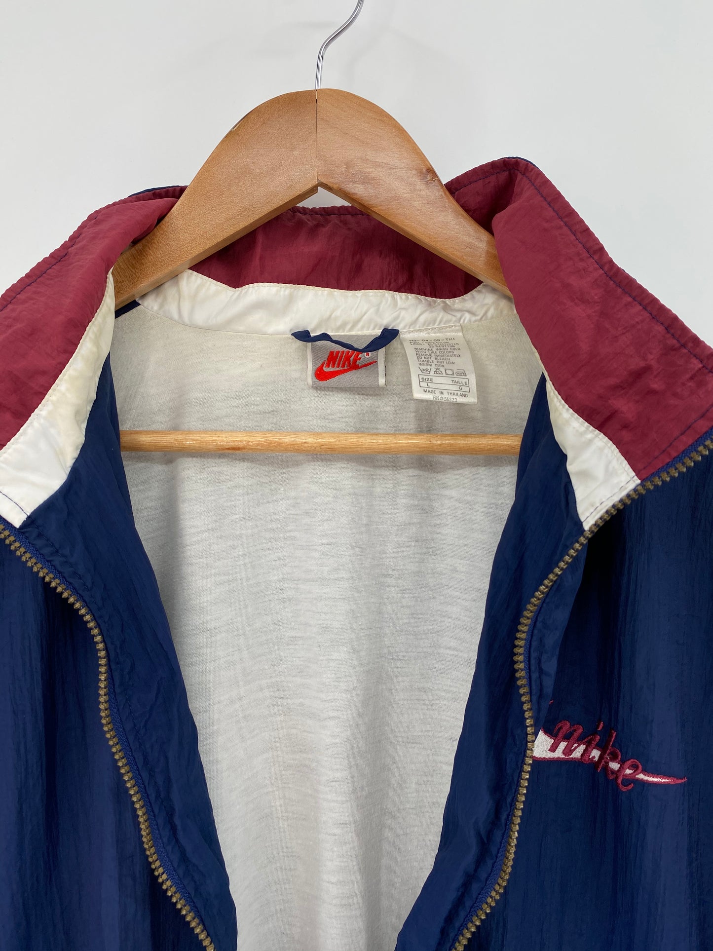 90’s NIKE Silver Tag Size L Vintage Nylon Jacket  / 8818