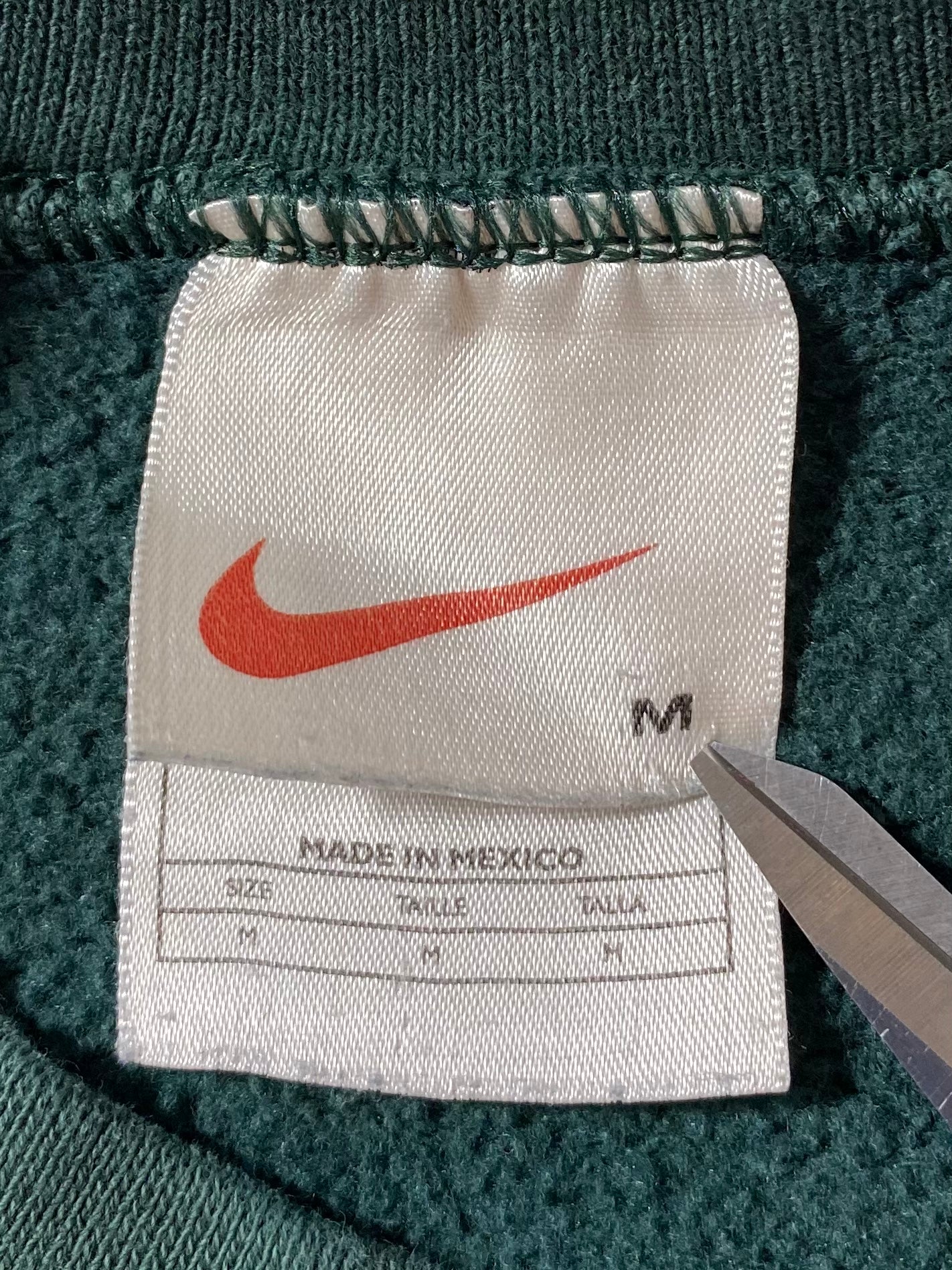 90’s NIKE Mini Swoosh Size M Vintage Sweat-shirt / 9005
