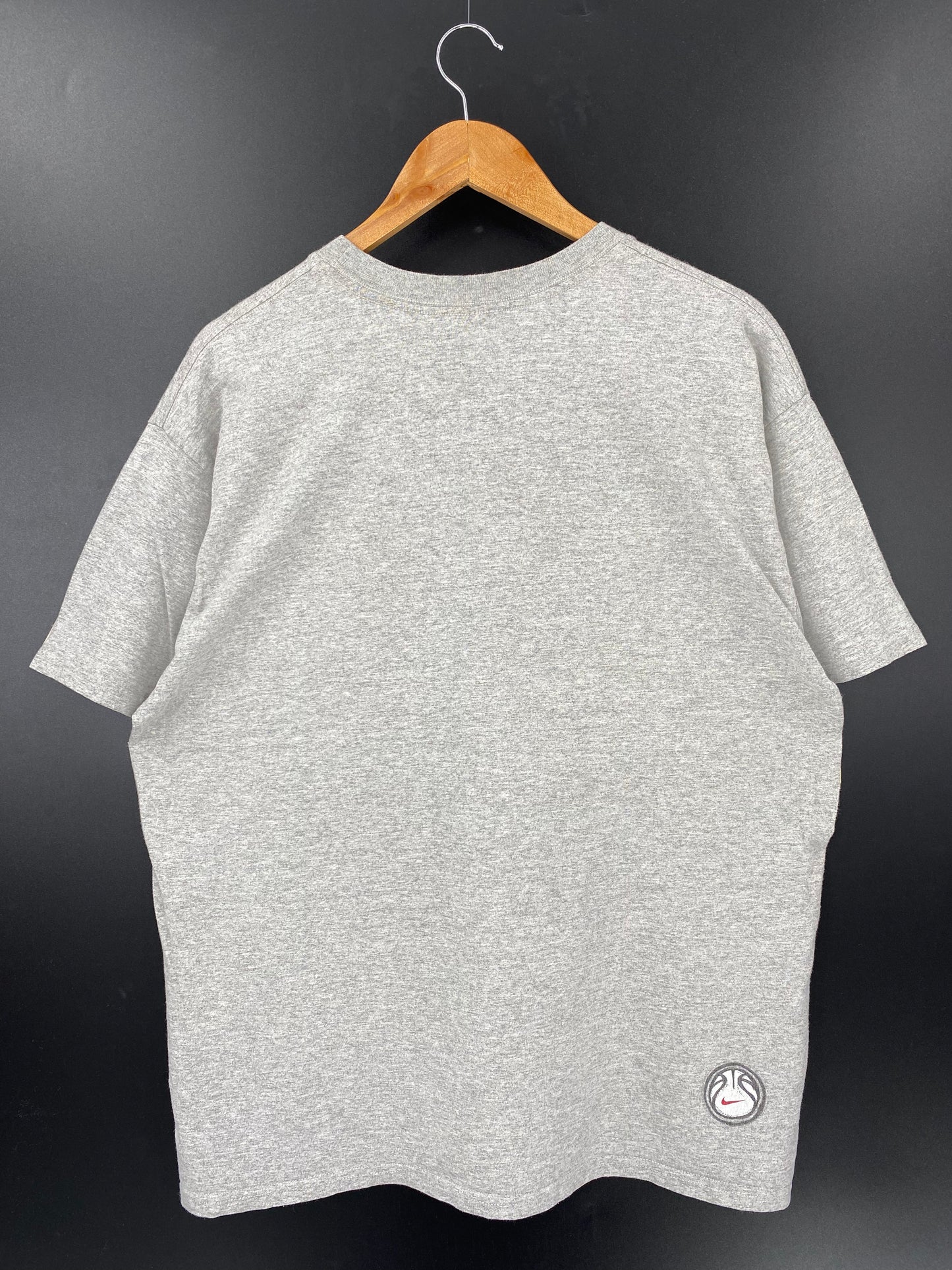 90's NIKE BASKETBALL Size L Vintage T-shirt / k2752