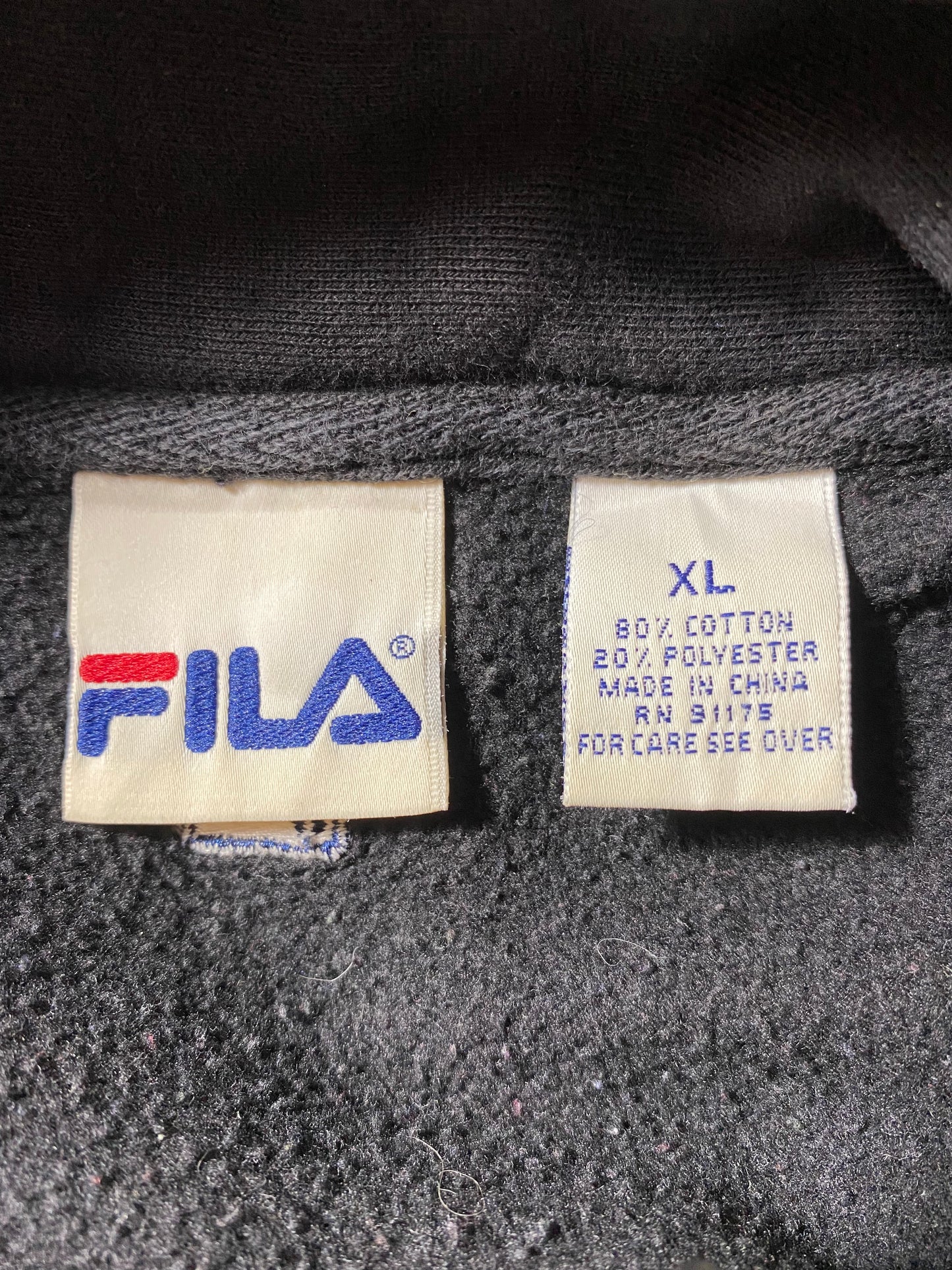 90’s FILA Size XL Vintage Half-zip Sweat-shirt / K2100