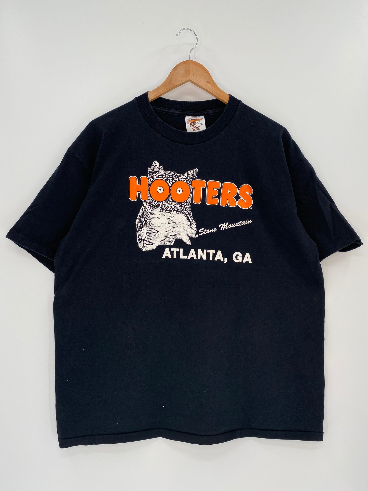 90’s HOOTERS Made in USA Size XL Vintage T-Shirt / K939