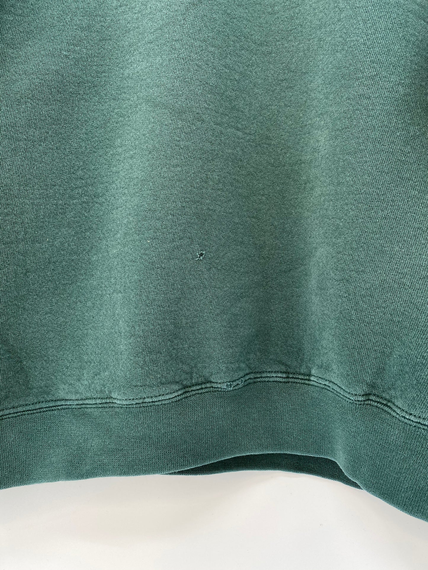 90’s NIKE Mini Swoosh Size M Vintage Sweat-shirt / 9005