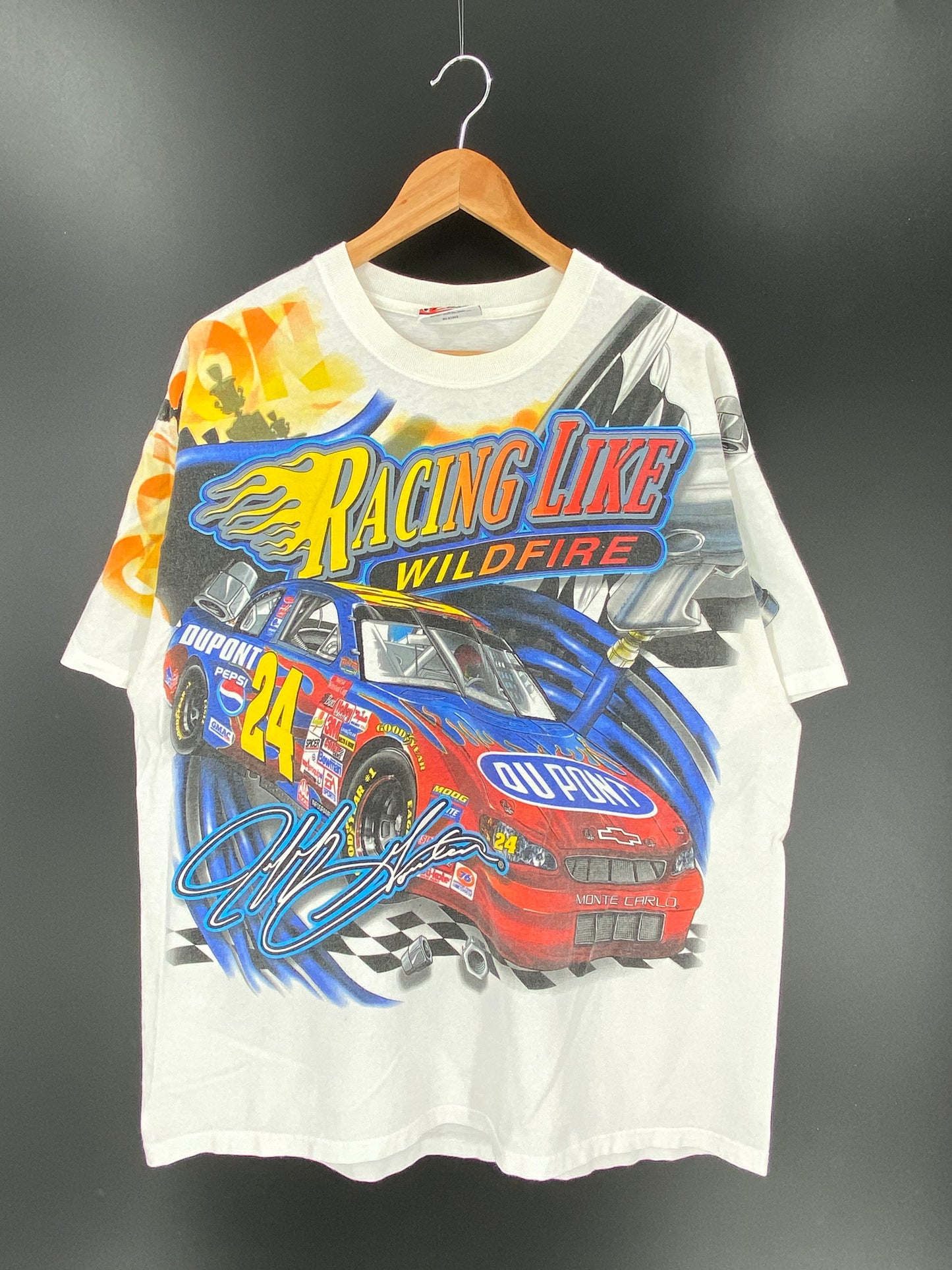2002 NASCAR Size L Vintage Racing T-shirt / 9302
