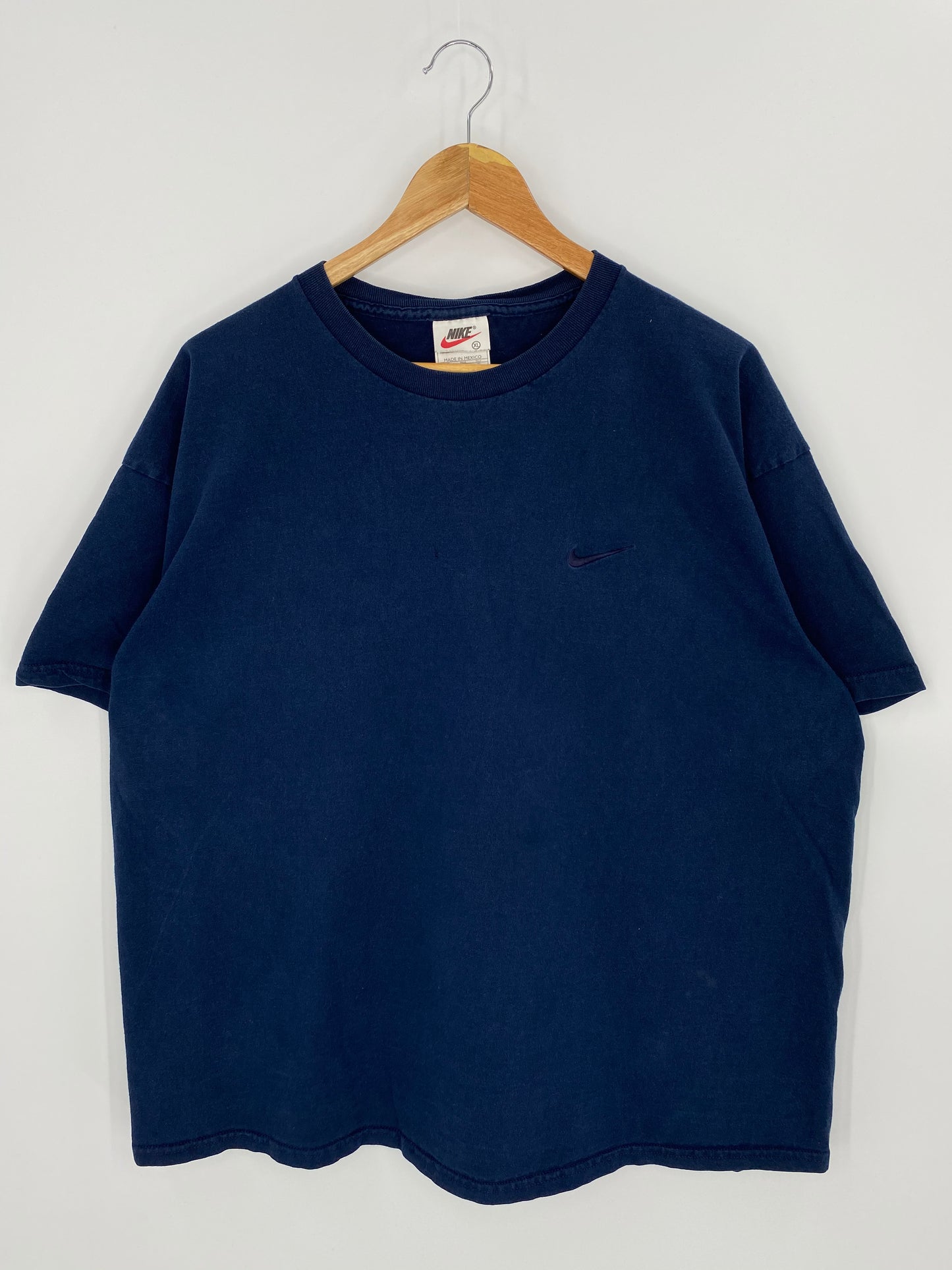 90's NIKE Mini Swoosh Size XL Vintage T-shirt / 7737