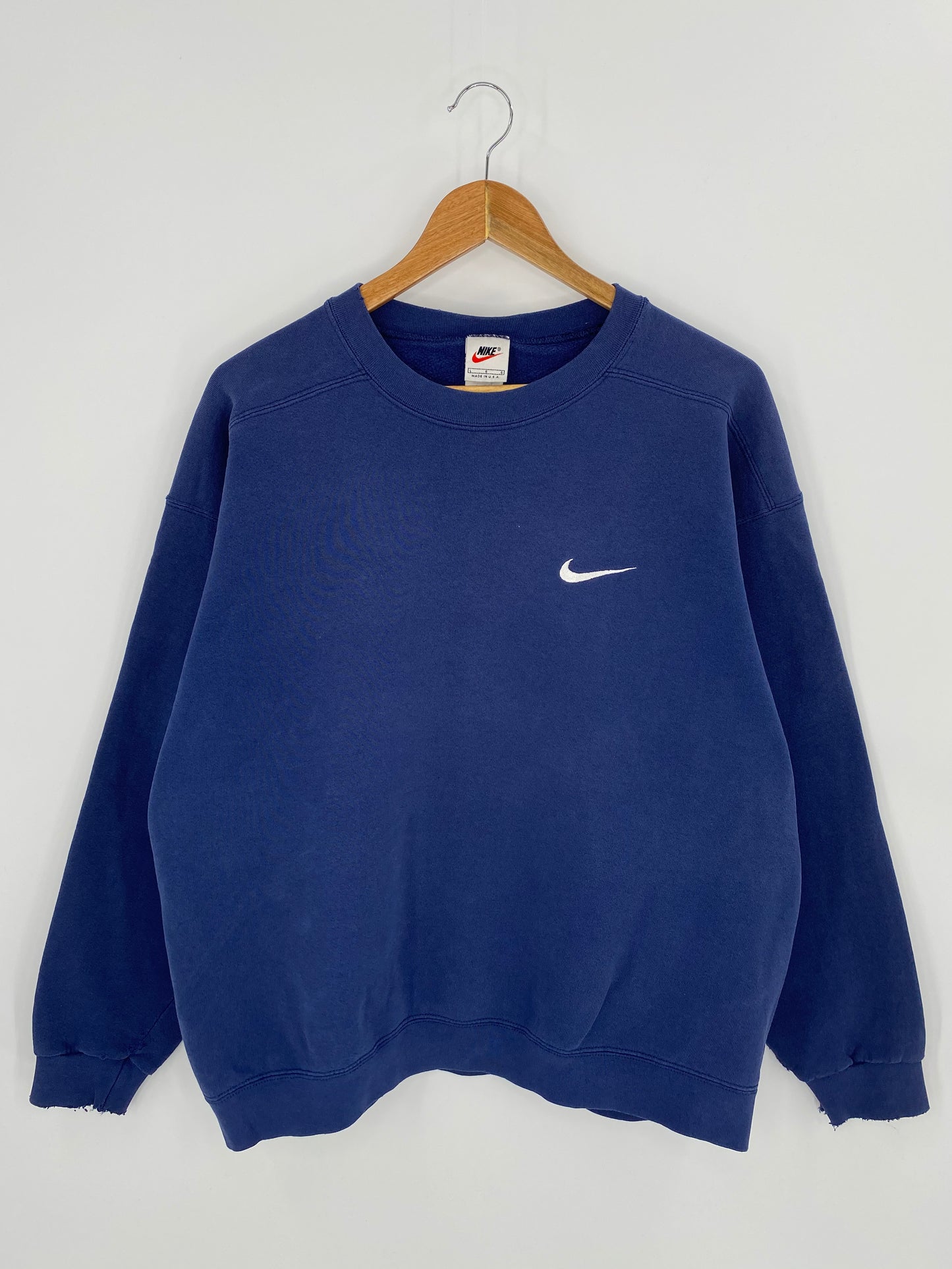 90’s NIKE Mini Swoosh Made in USA Damaged Size L Vintage Sweat-shirt / 7740
