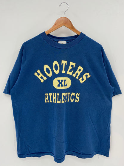 90’s HOOTERS Made in USA Size L Vintage T-Shirts / A6216
