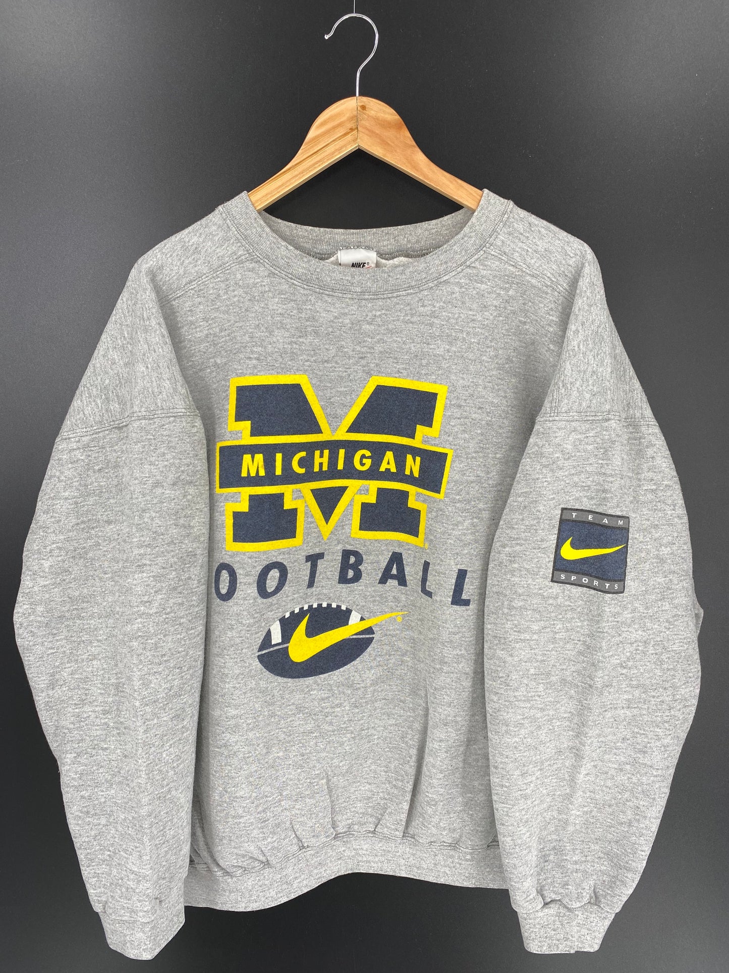 90’s NIKE MICHIGAN FOOTBALL Size XL Vintage Sweat shirt / 9997