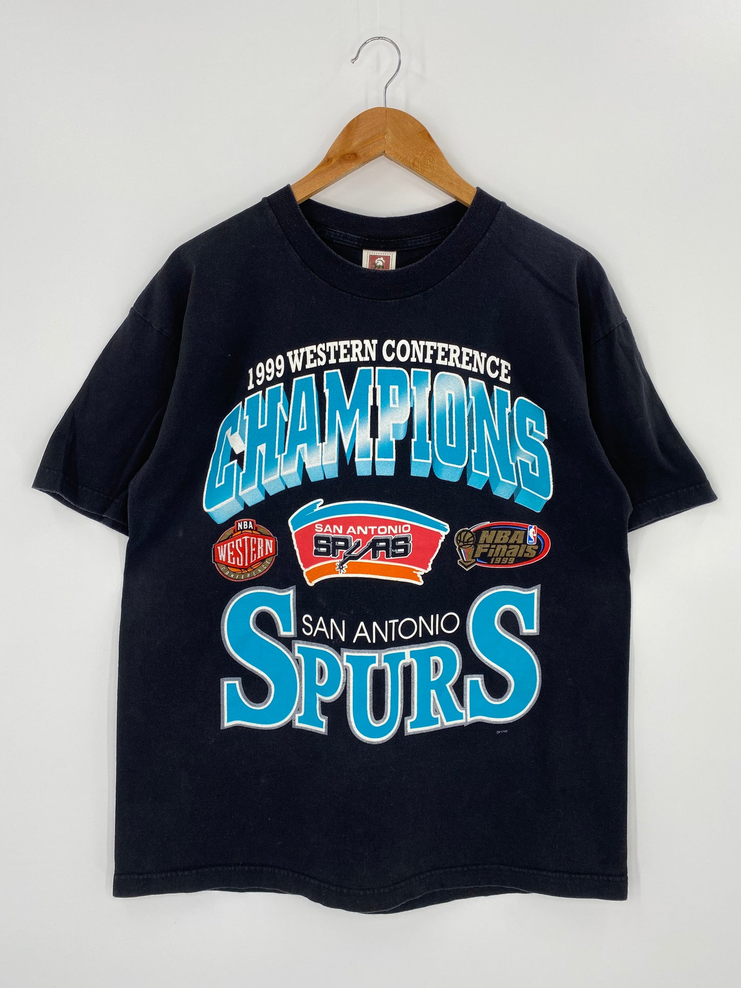 1999 SAN ANTONIO SPURS Size L Vintage NBA T-shirt / 8303