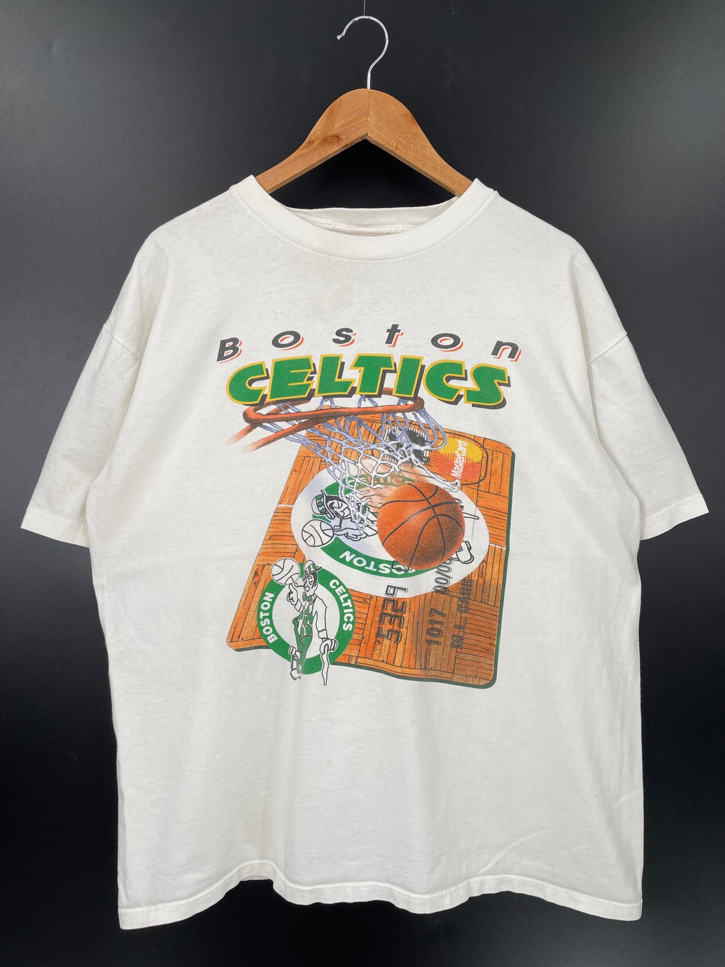 90’ BOSTON CELTICS Size No Tag (Approx.XL) Vintage NBA T- Shirt / A5117