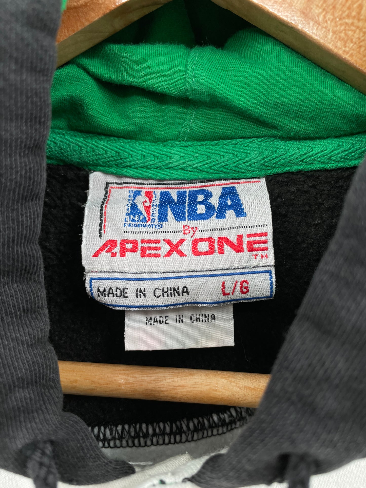 Vintage BOSTON CELTICS Size L NBA Sweat-shirt / K1753