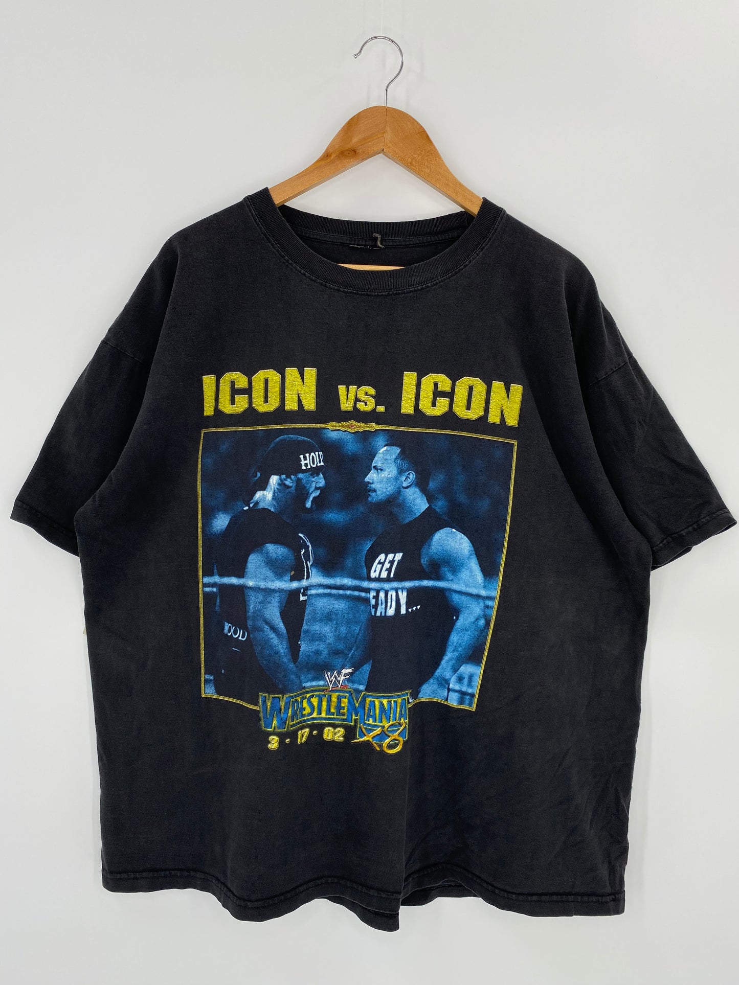 2002 THE ROCK vs HOLLYWOOD HULK Size No Tag (Approx. XXL) Vintage WWF T-shirt / 8463