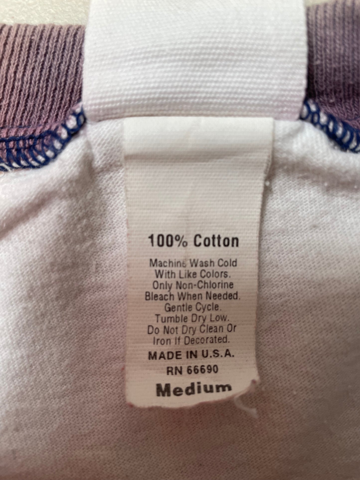 90's DISNEY TOUR THE WORLD Made in USA Size M Vintage T-Shirt  / k2775