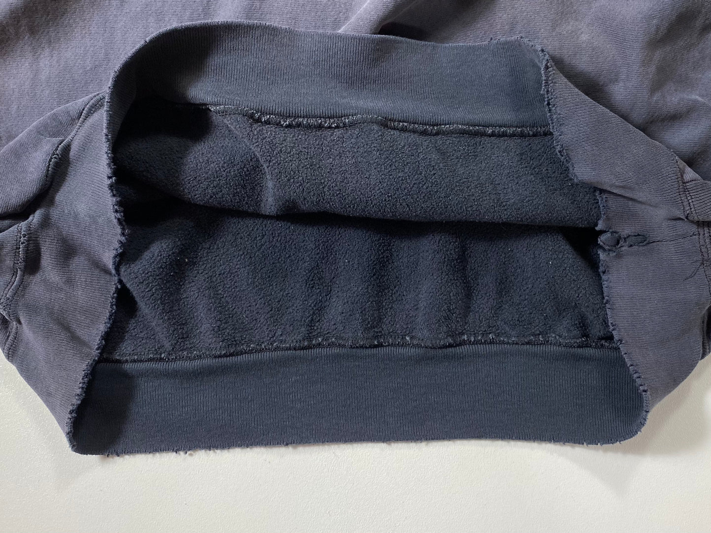 90's CARHARTT Size Approx. L Damaged Vintage Sweat-Shirt / 6975