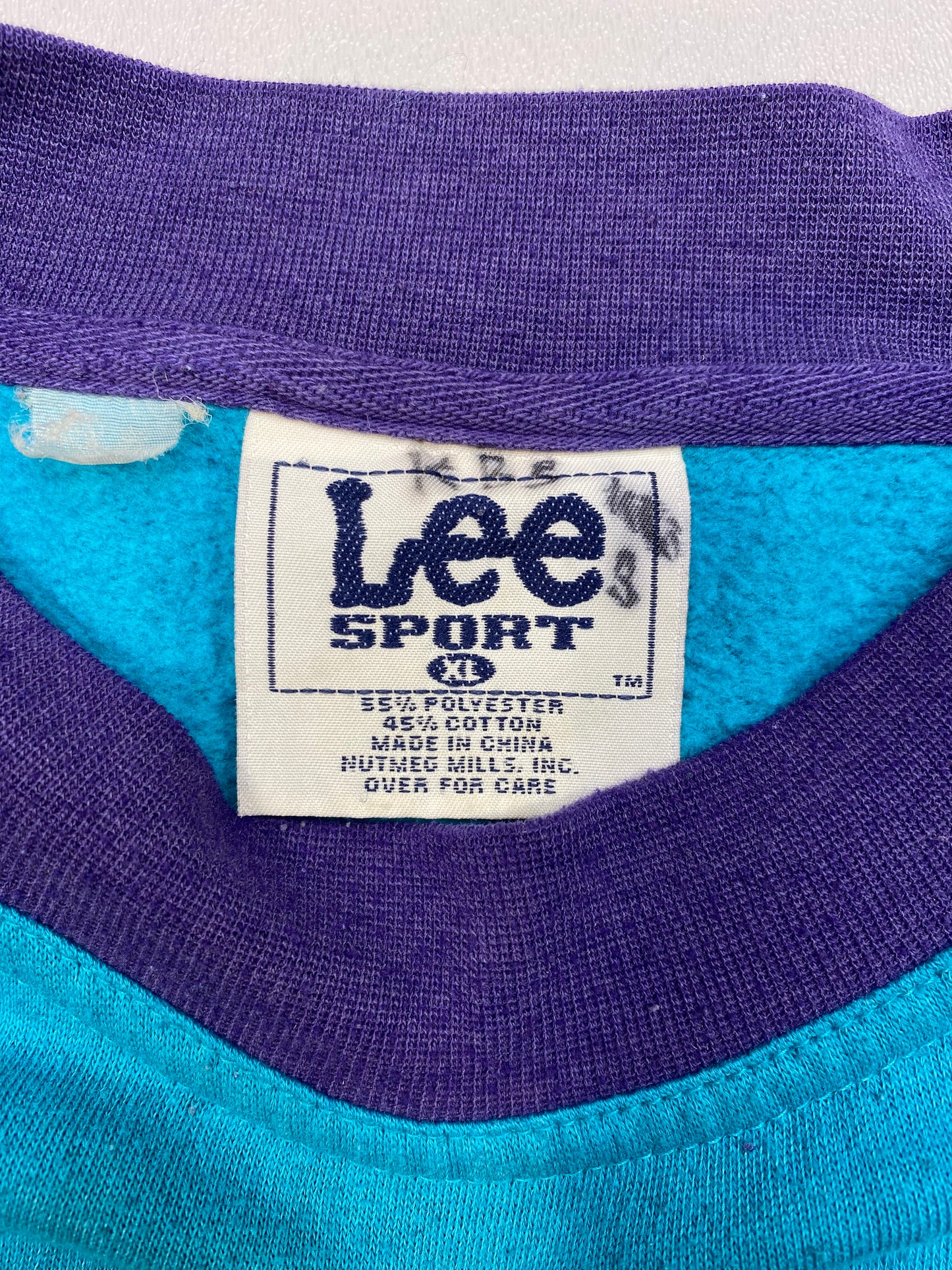 90’s HORNETS  Size XL Vintage NBA Sweat-Shirt / 5261