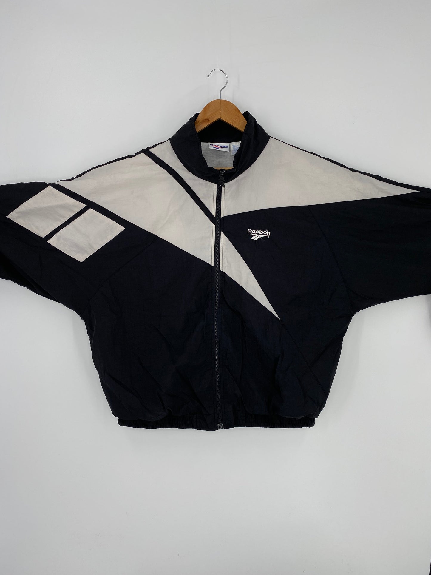 90’s REEBOK Size XL Vintage Zip-up Nylon Jacket / K9779