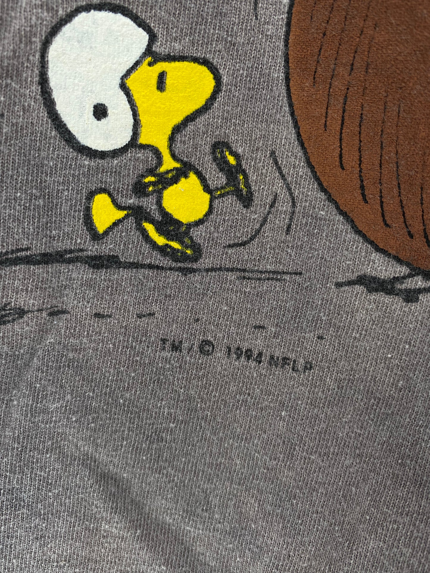 1994 CLEVELAND BROWNS SNOOPY (No tag Approx. Size L) Vintage NFL Botton up T-shirt / K833