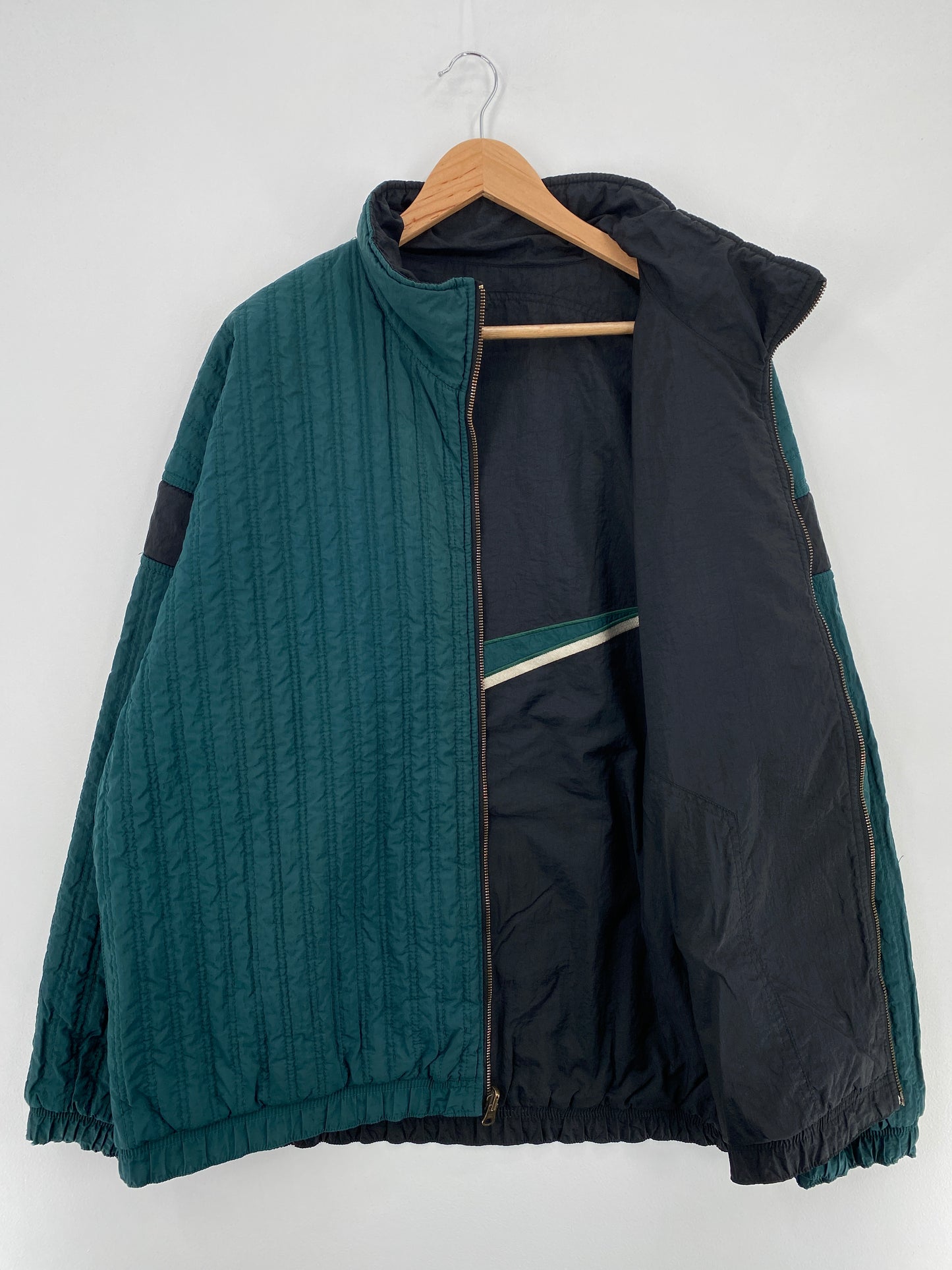 90's NIKE Size XL Vintage Reversible Padded Nylon Jacket / E576