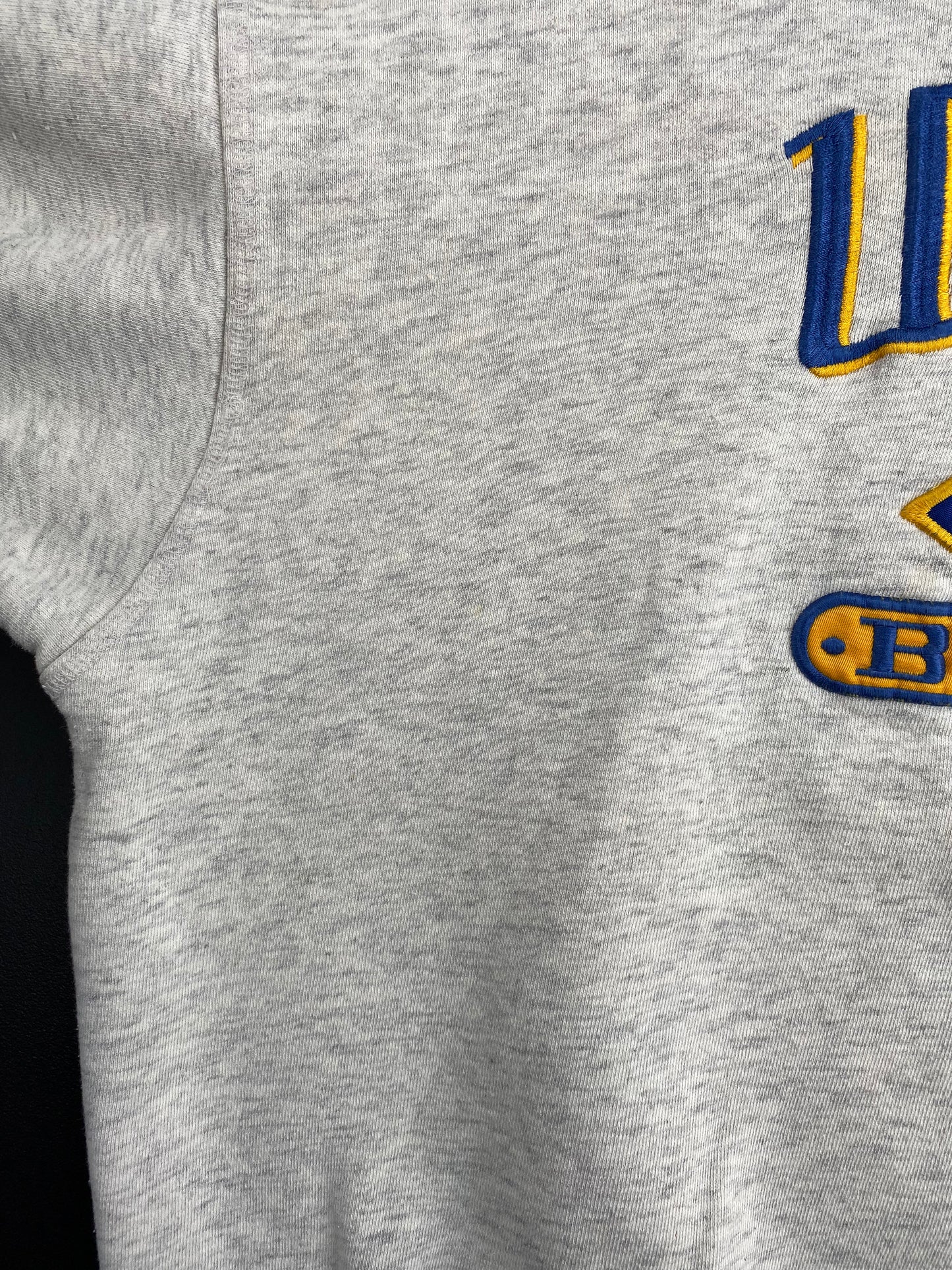 Vintage UCLA Size XL College Sweat-Shirt / A2928