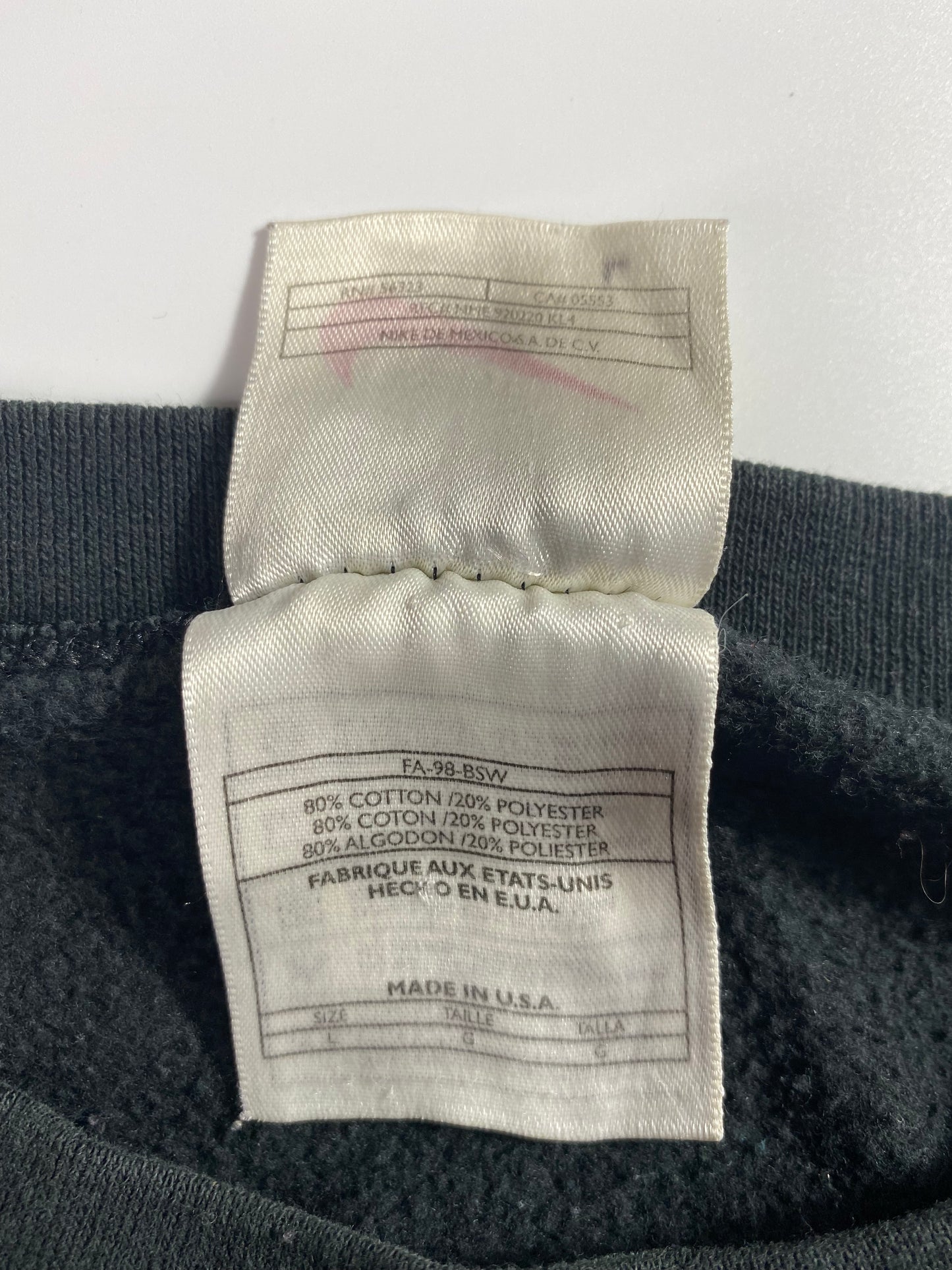 90's NIKE Made in USA Size L Vintage Sweat-shirt / A3092