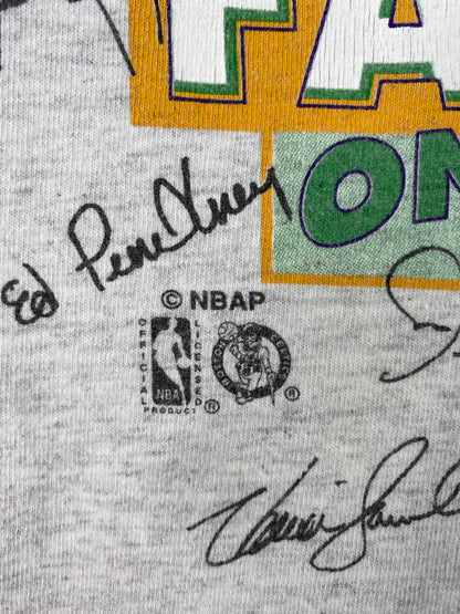 90's SALEM x BOSTON CELTICS Made in USA Size XL Vintage NBA T-Shirt / A8139