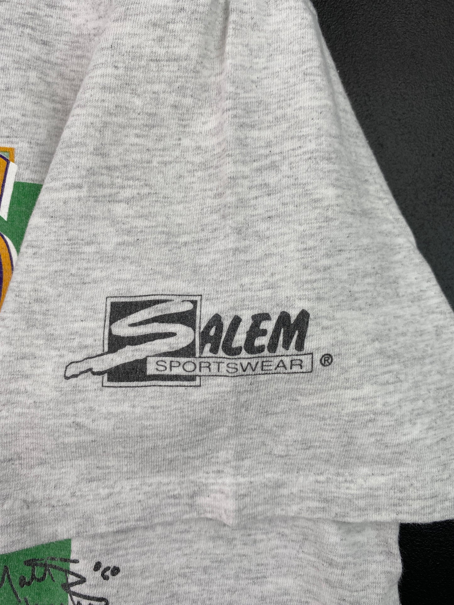90's SALEM x BOSTON CELTICS Made in USA Size XL Vintage NBA T-Shirt / A8139