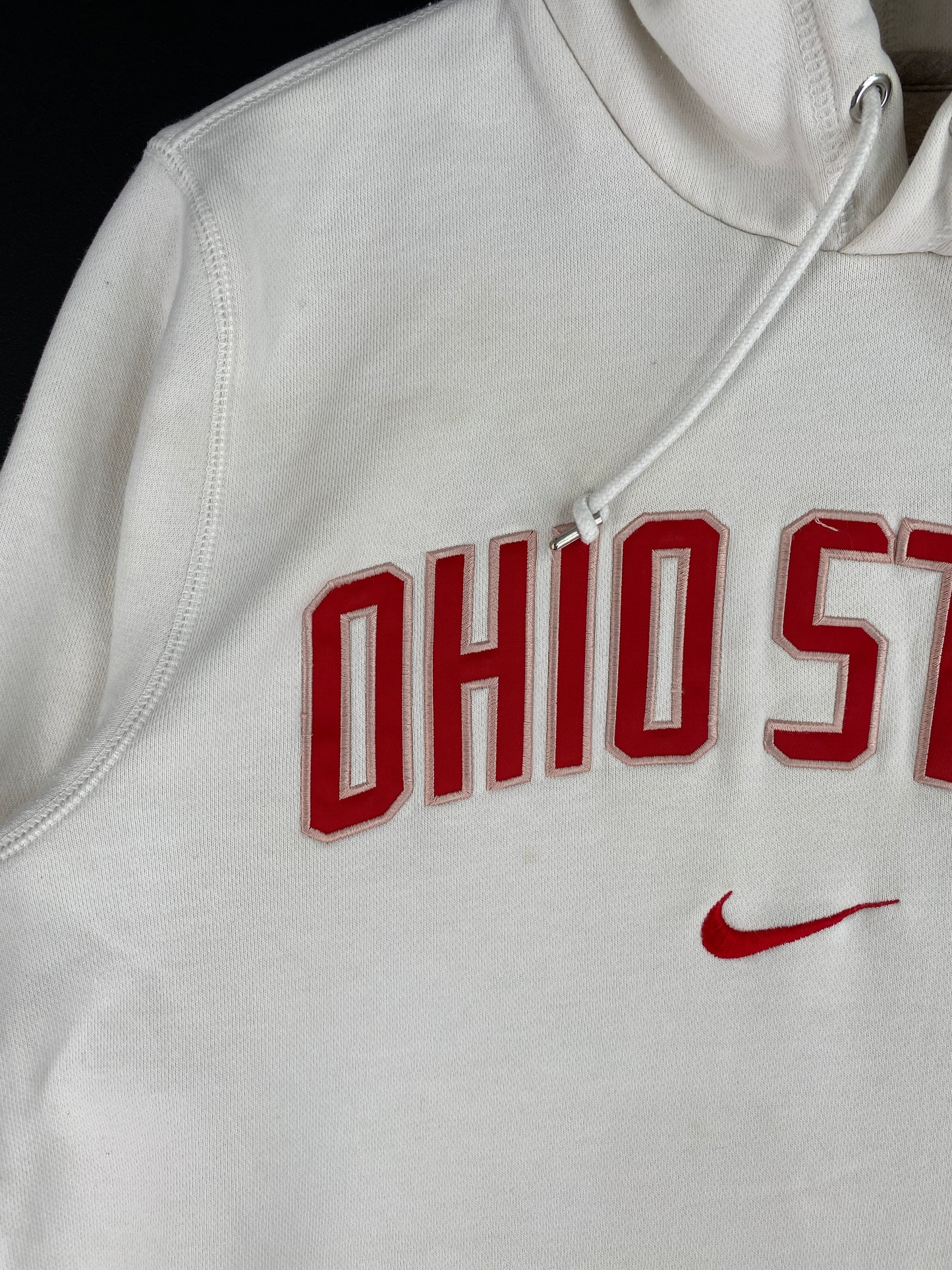 Vintage NIKE OHIO STATE Size M Vintage College Hoodie Sweat Shirts / A3720