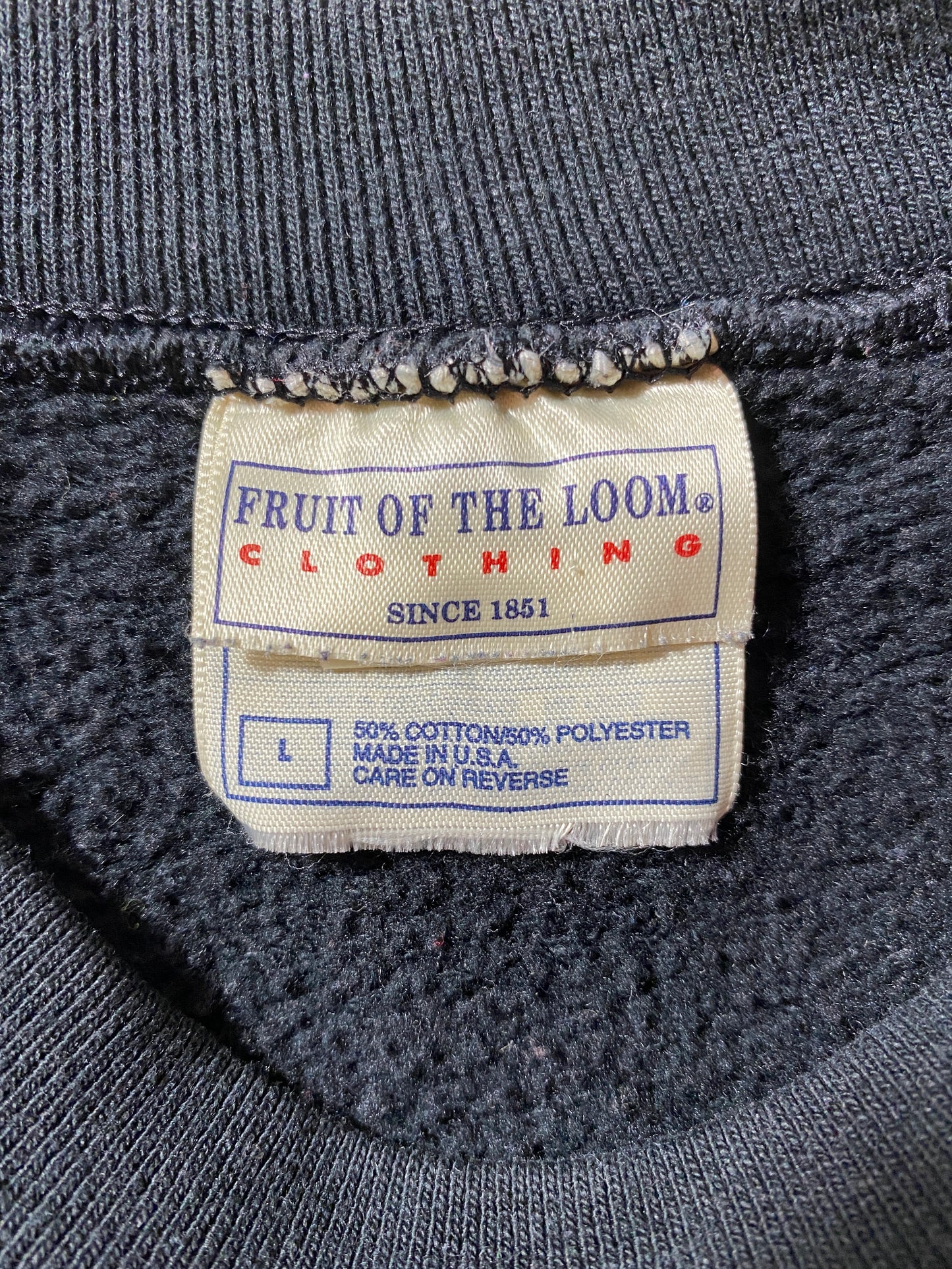 90's DISNEY WINNIE THE POOH Made in USA Size L Vintage Sweat-shirt / A9329