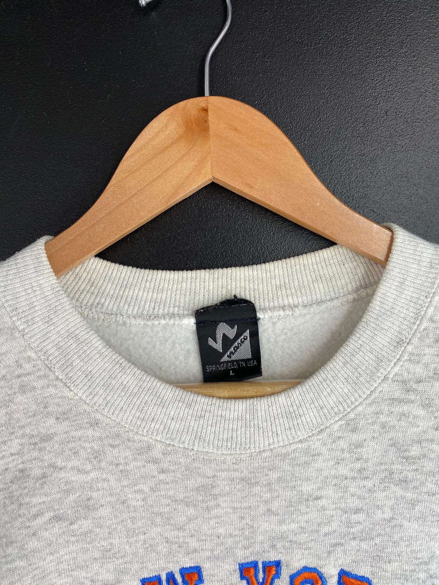 90's NEW YORK KNICKS Made in USA Size L Vintage NBA Sweat-Shirt / A3316